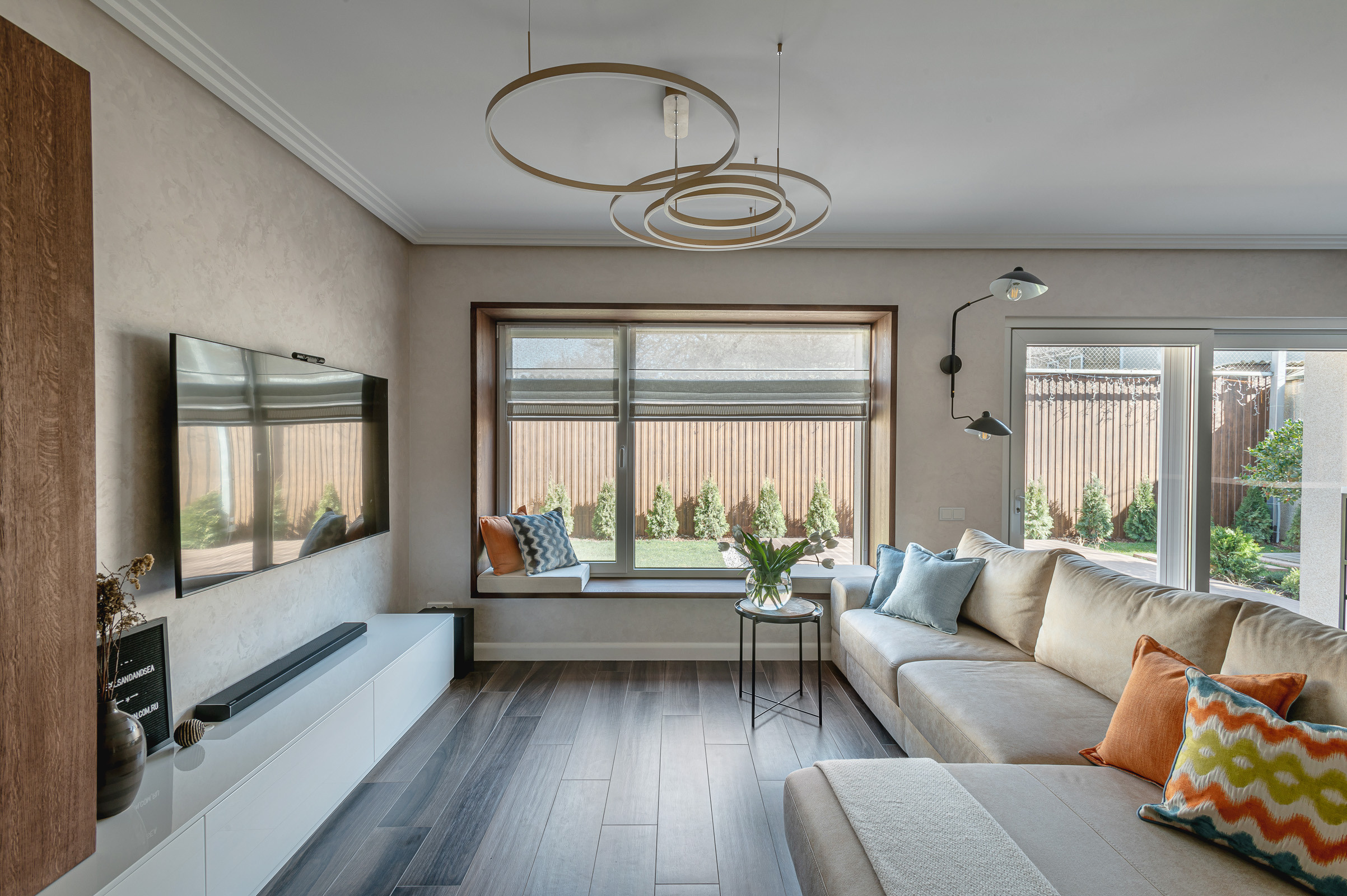 Фотосъемка дизайнерской квартиры в Симферополе. Фотограф интерьеров Фотосъемка рекламы в Ялте и по Крыму