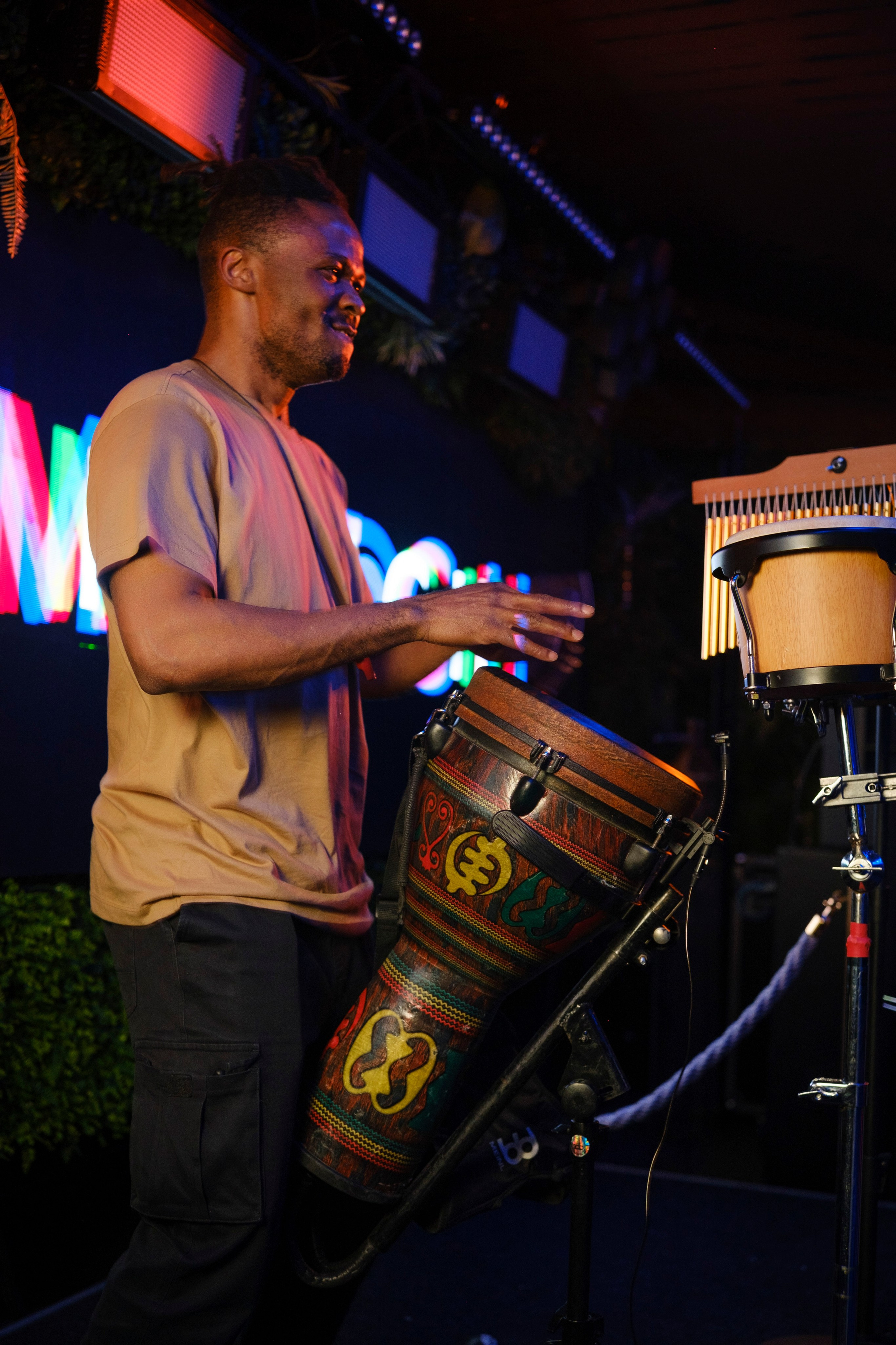 Embargo 2/03. Главная