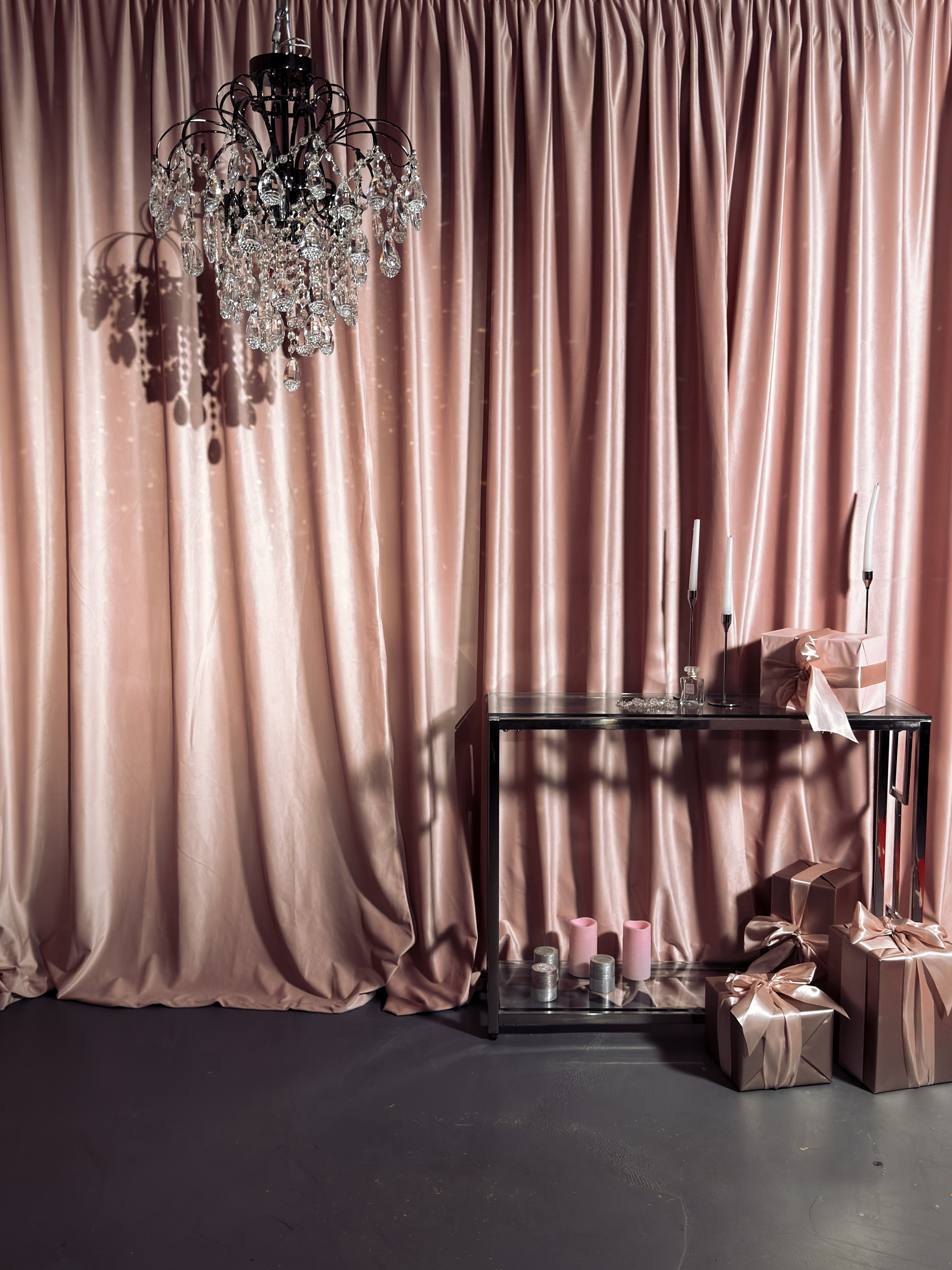 Зал ART * NY 2026. Фотостудия Элис