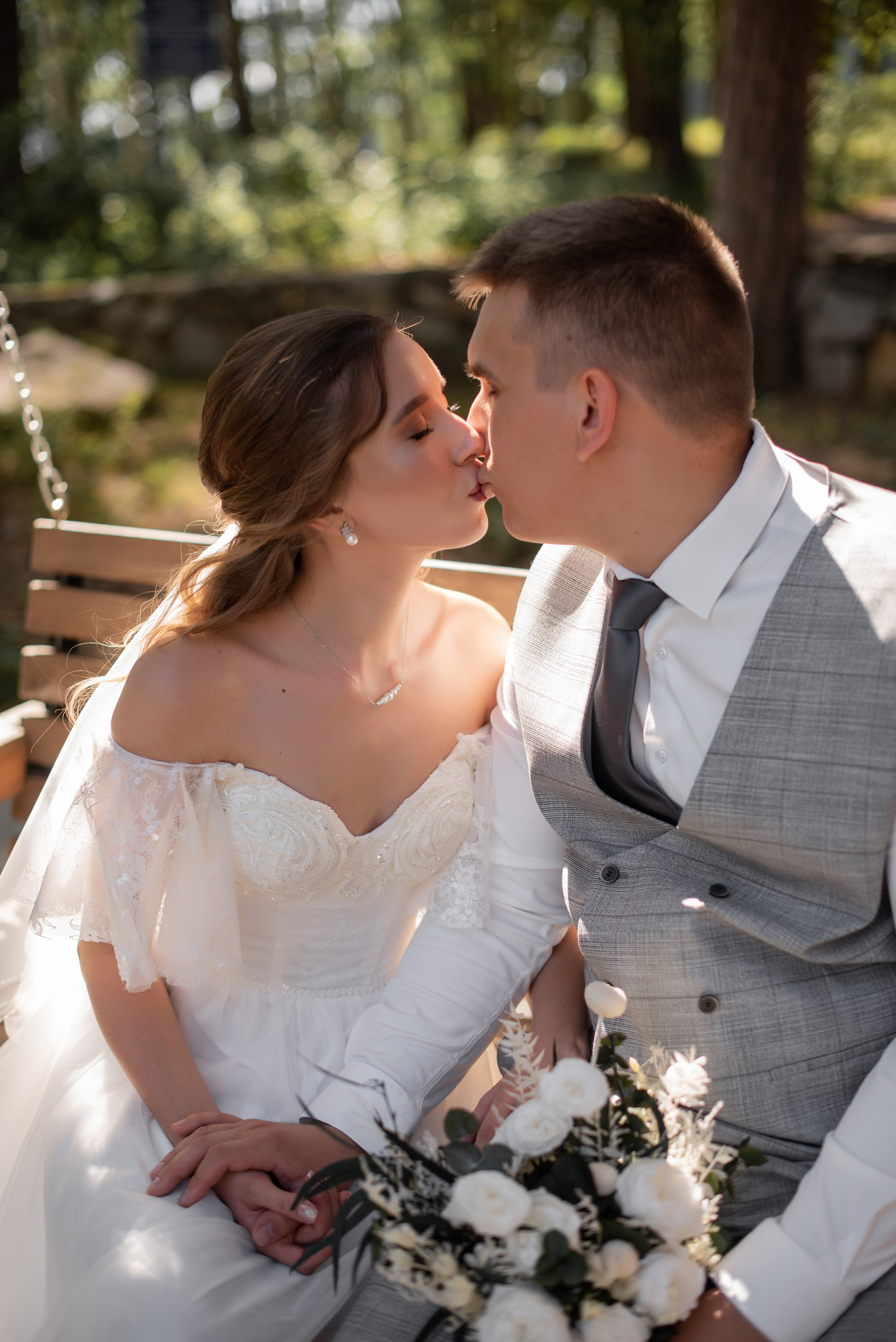 Свадебный альбом 12.08.23 – лучшие кадры с торжества. Свадебный фотограф в Миассе Татьяна Ружникова