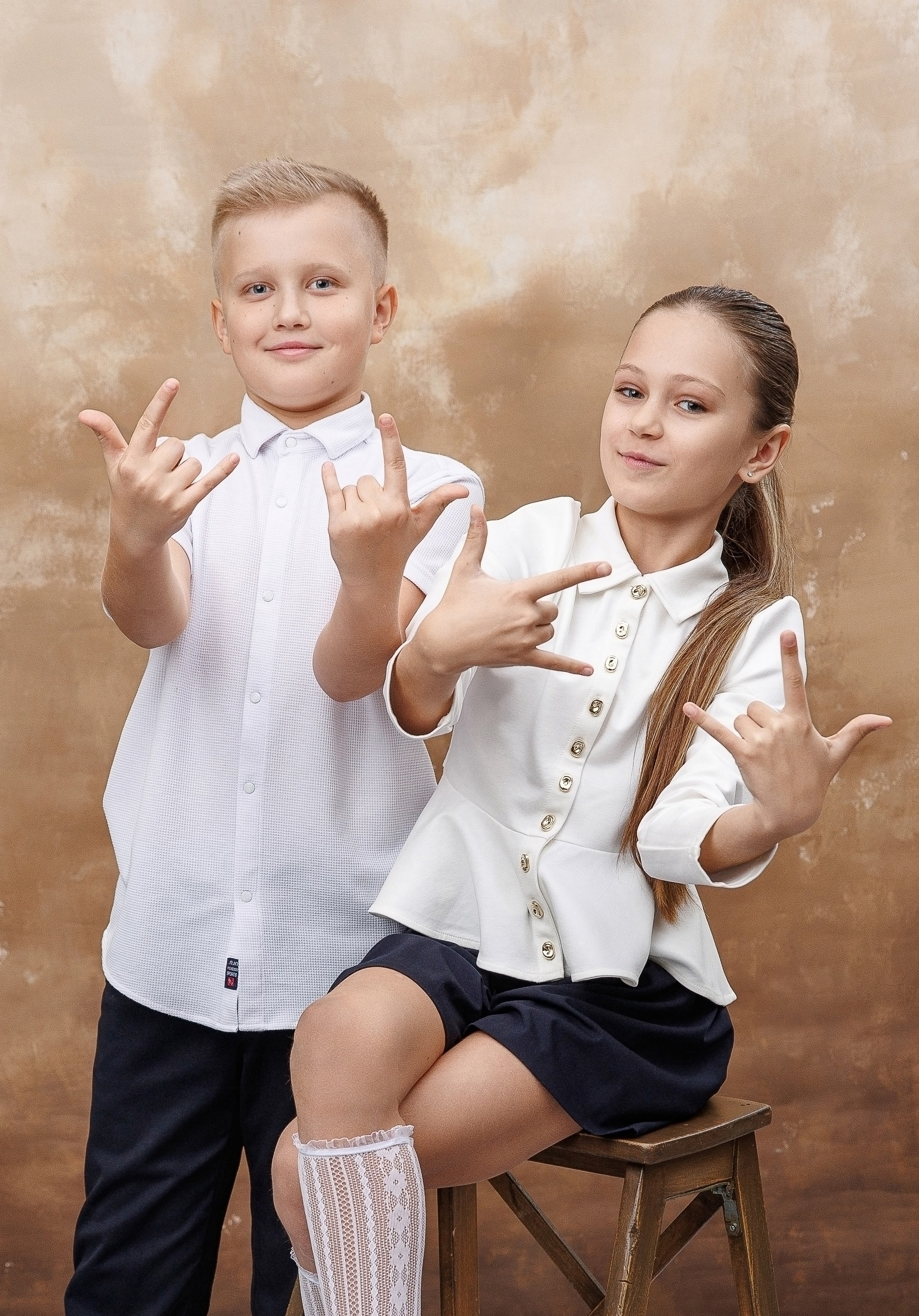 НАЧАЛЬНАЯ ШКОЛА. Выпускные альбомы, школьные фотографии, детский сад, Москва и Московская область