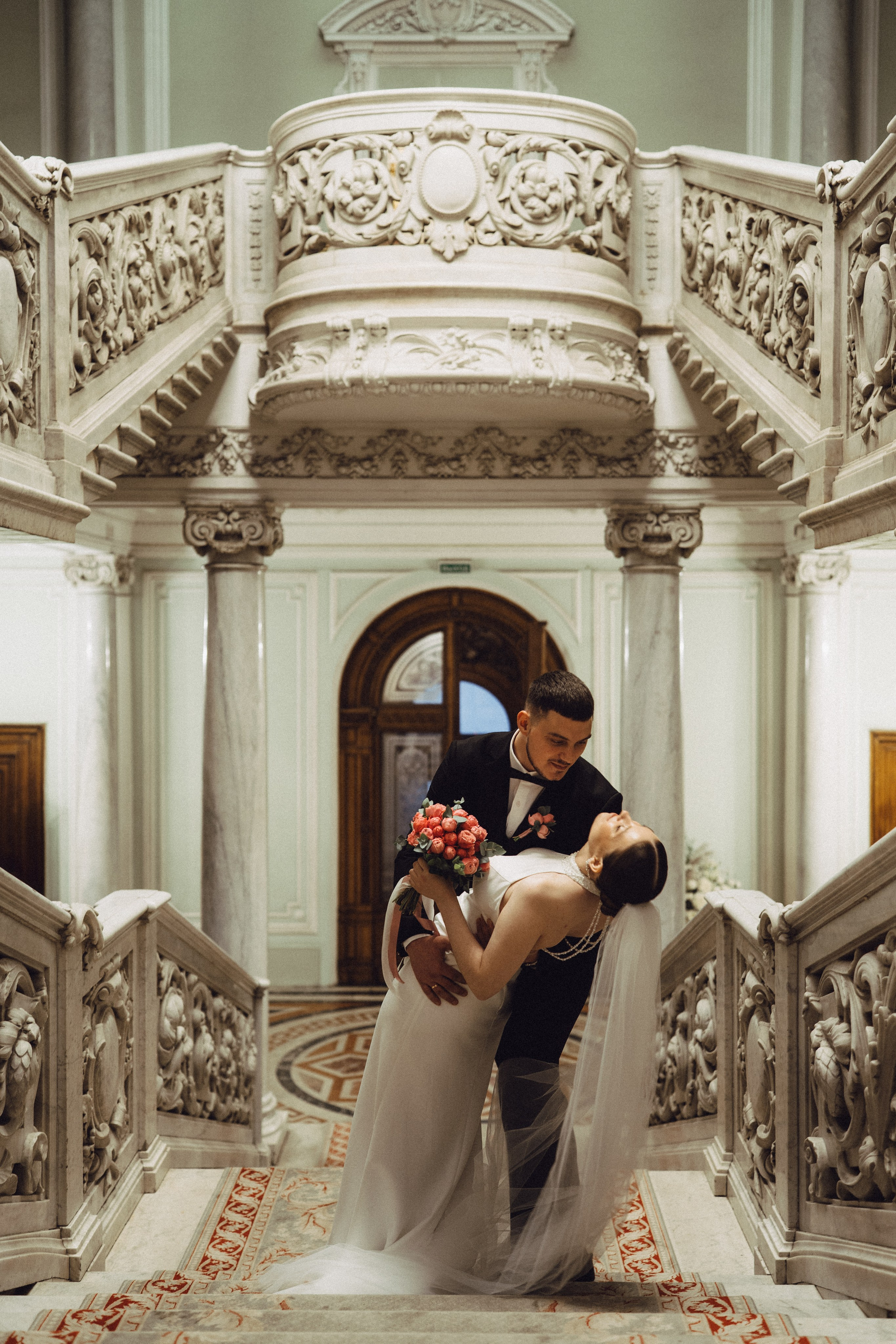 СВАДЕБНАЯ СЬЕМКА В ПЕВОМ ДВОРЦЕ БРАКОСОЧЕТАНИЯ. Профессиональный фотограф, Санкт-Петербург — Виктория Богомолова