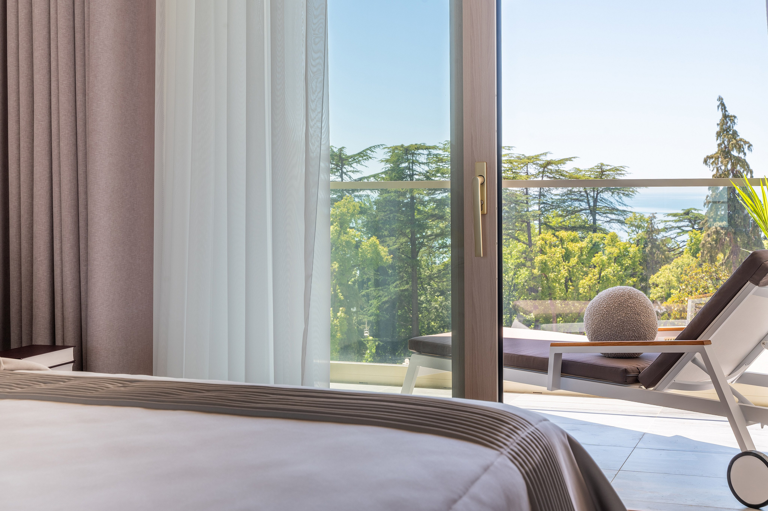 Апартамент в центре Сочи. Интерьерный фотограф в Сочи Элина Габриелян