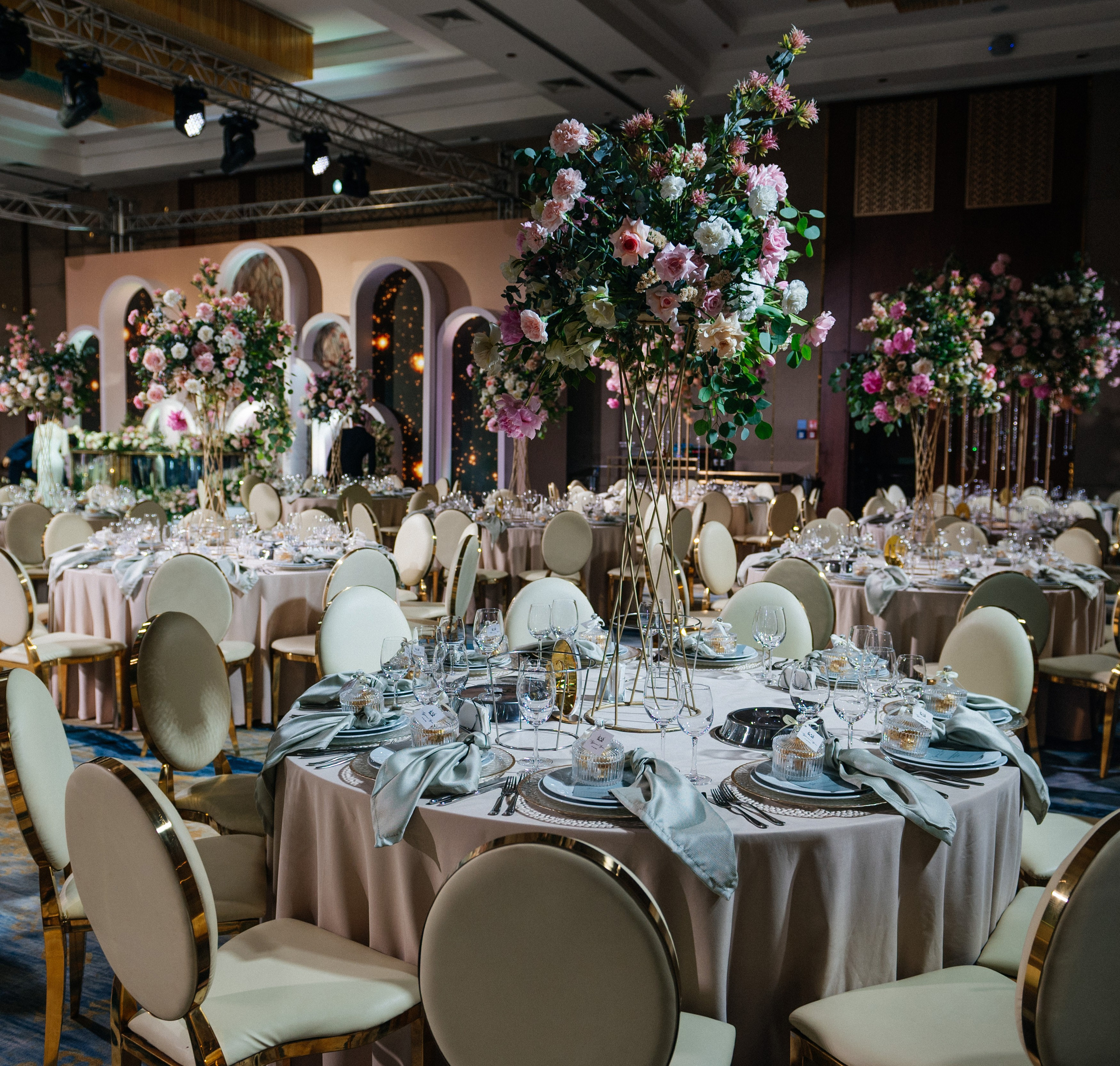 ABDURAHMAN & ARUZHAN. HOME