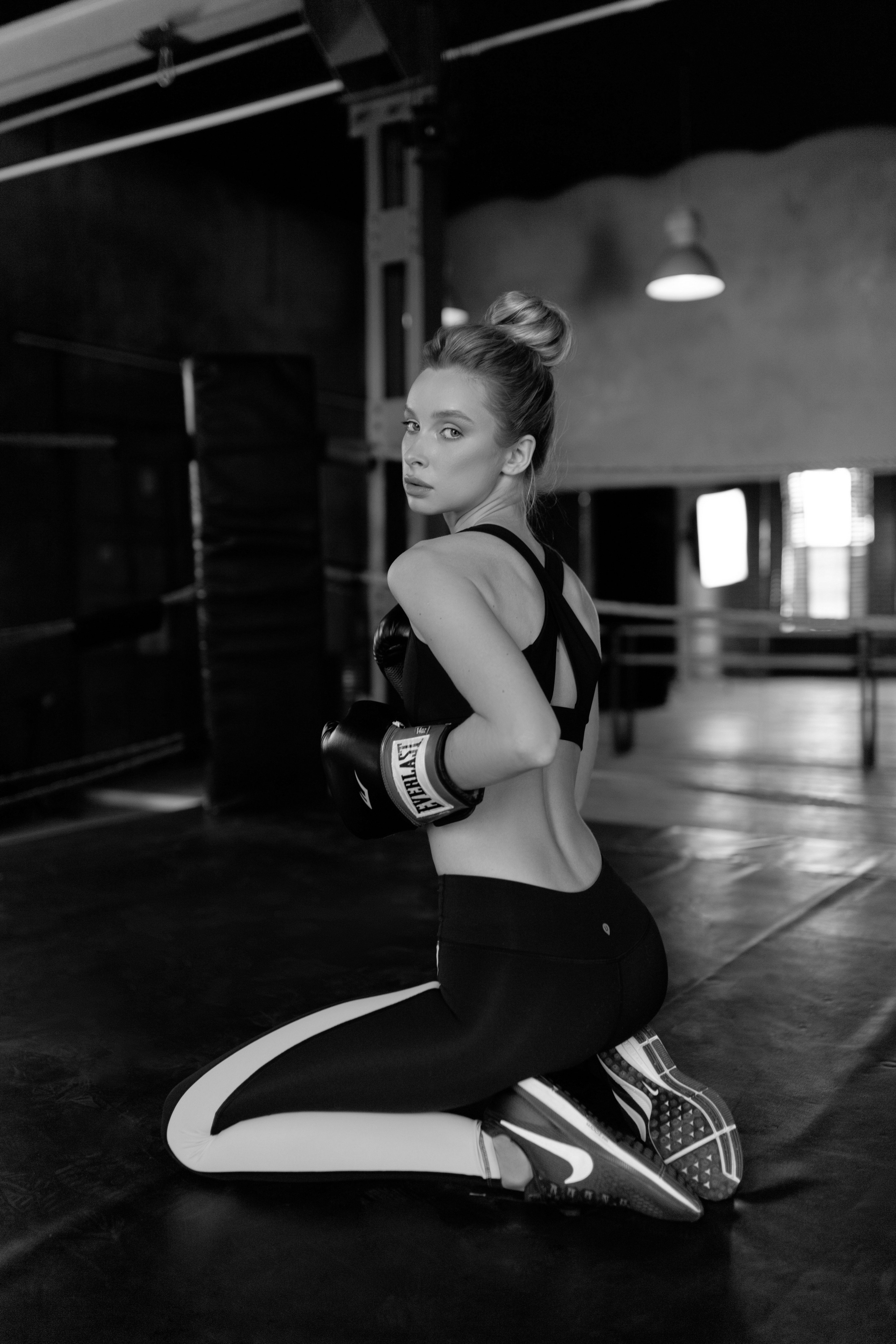 Индивидуальная фотосессия на ринге. Сестры Карабаза. Фотографы и ретушеры в Москве и Санкт-Петербурге