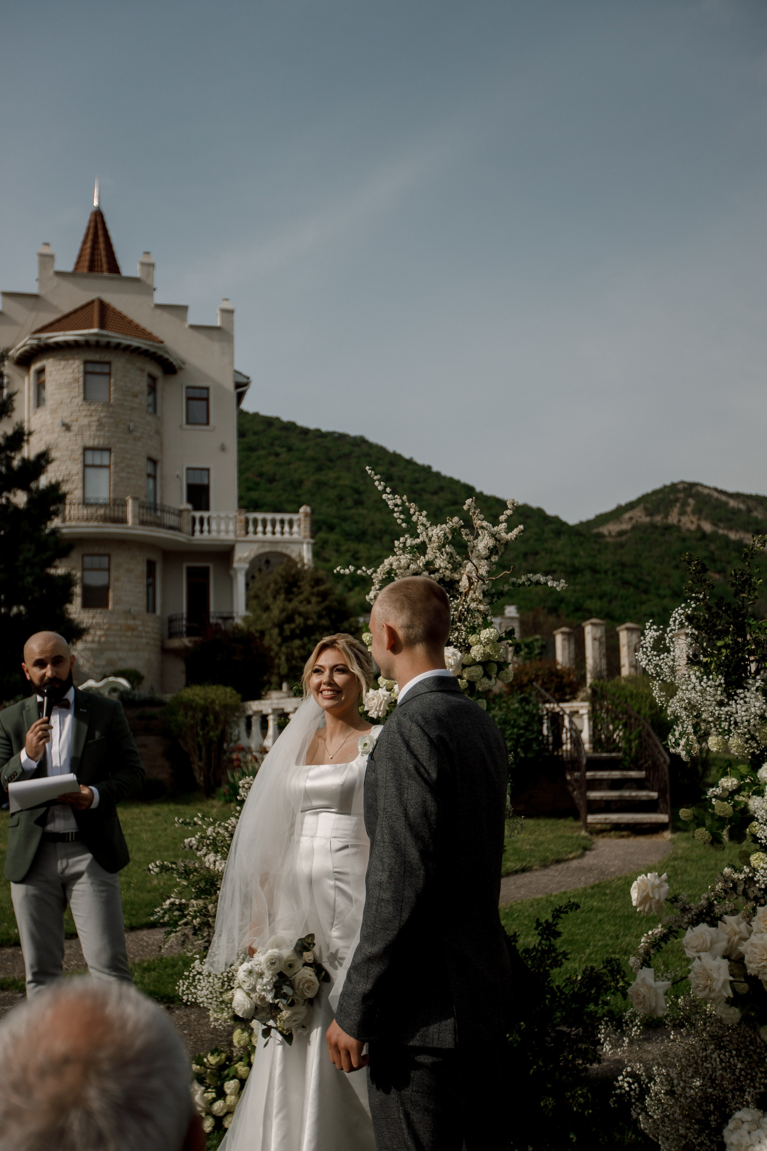 Денис и Алина. Белый замок. Фотограф Анна Лейман. Севастополь