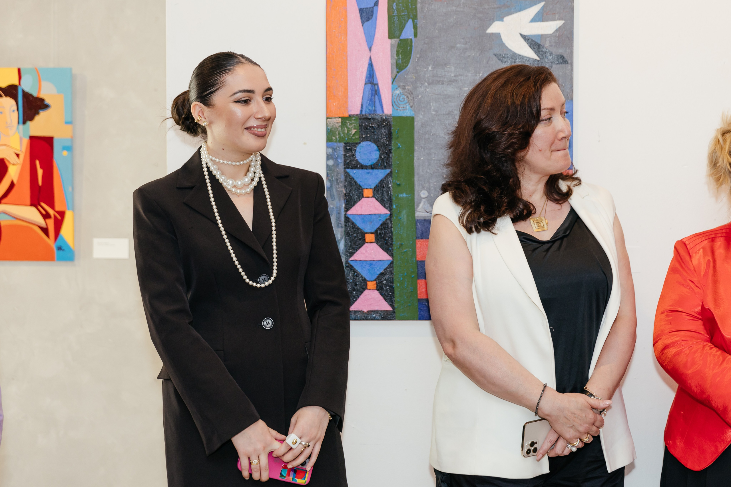 Выставка Лиры Алборовой «Цвет — это я». Свадебный и репортажный фотограф в Санкт-Петербурге Николай Голованов