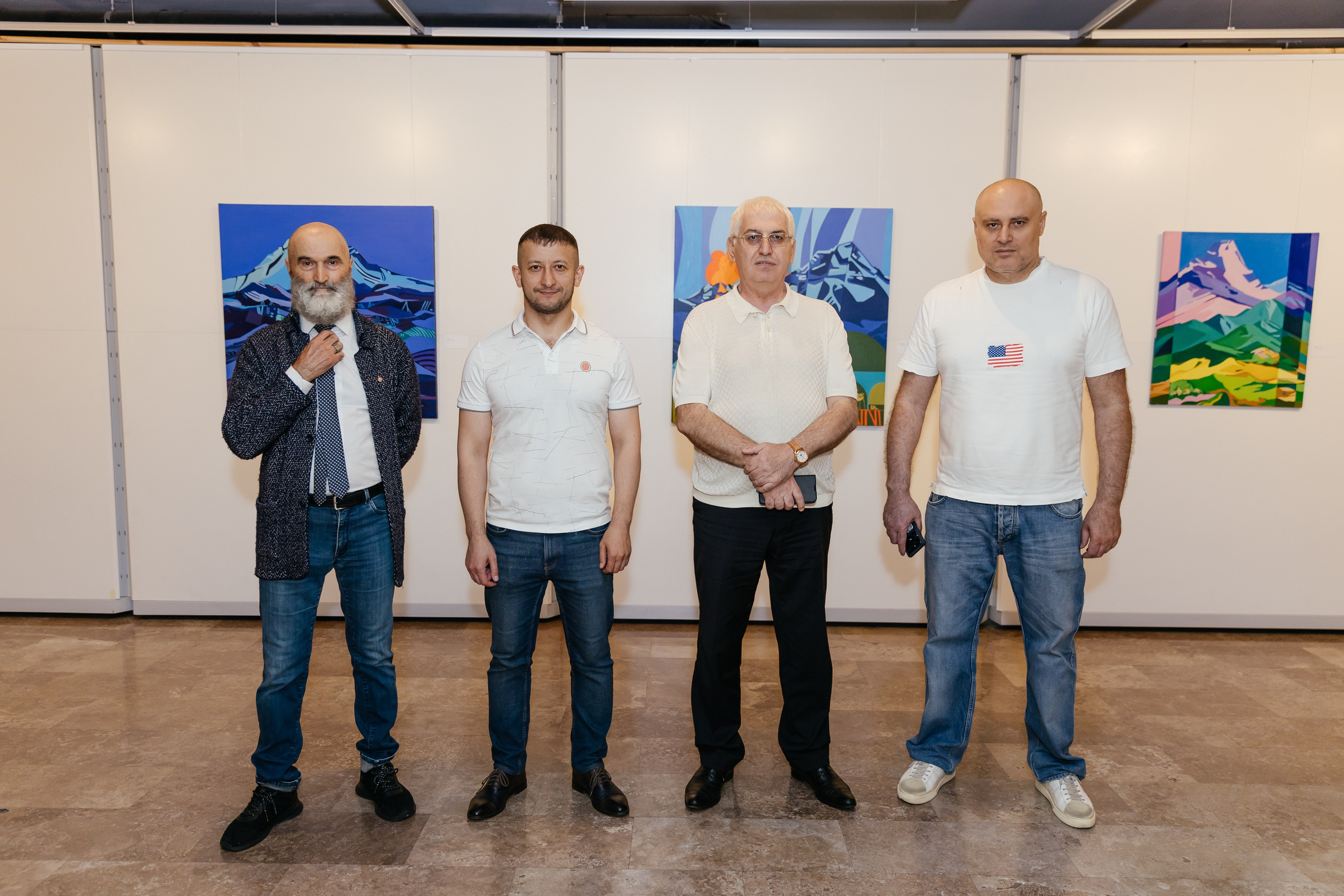 Выставка Лиры Алборовой «Цвет — это я». Свадебный и репортажный фотограф в Санкт-Петербурге Николай Голованов