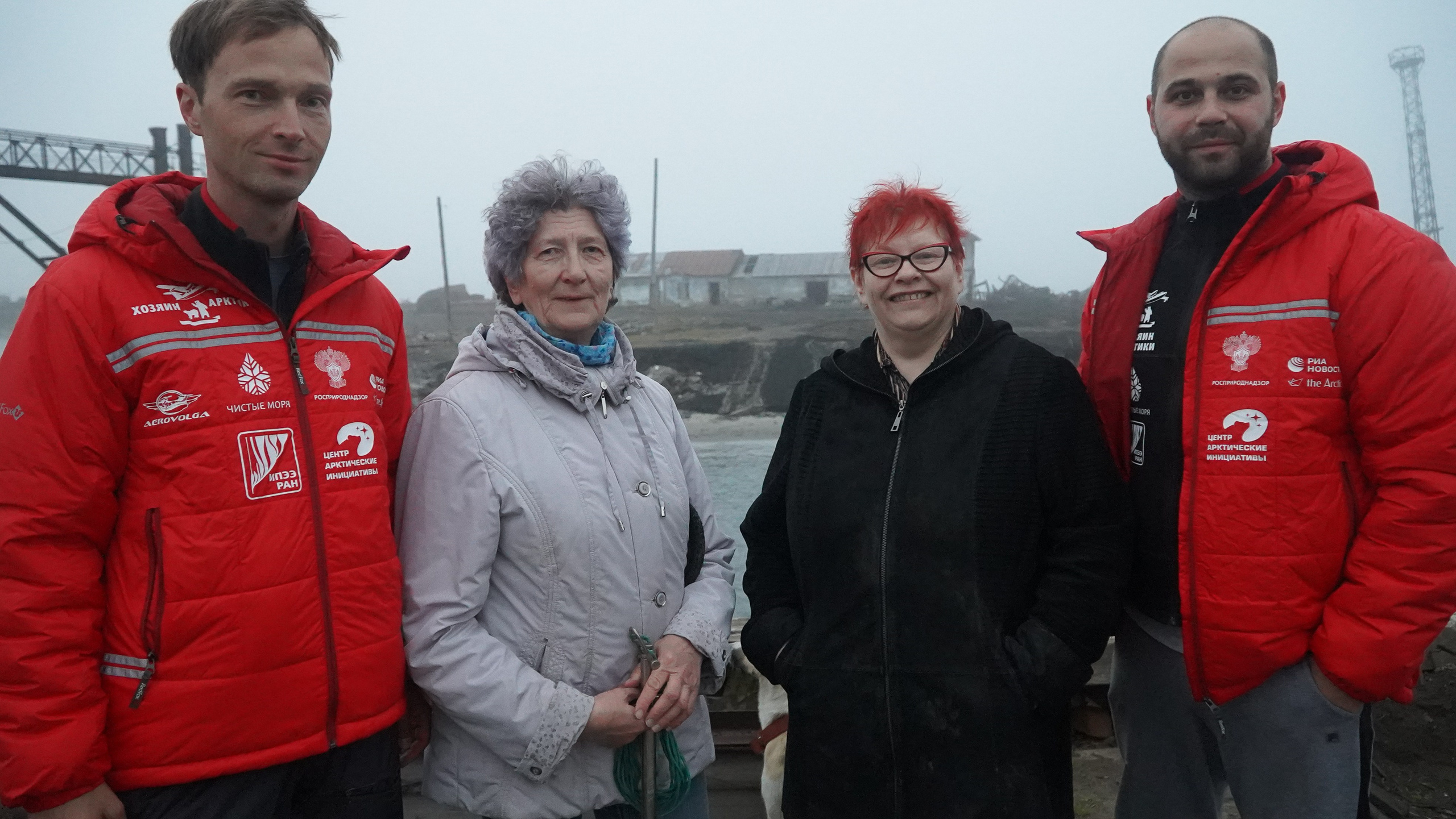 Амдерма — наука (2020 г.). Фотоальбом показывающий увлекательный мир авиации и мир медведей Андрея Иванова