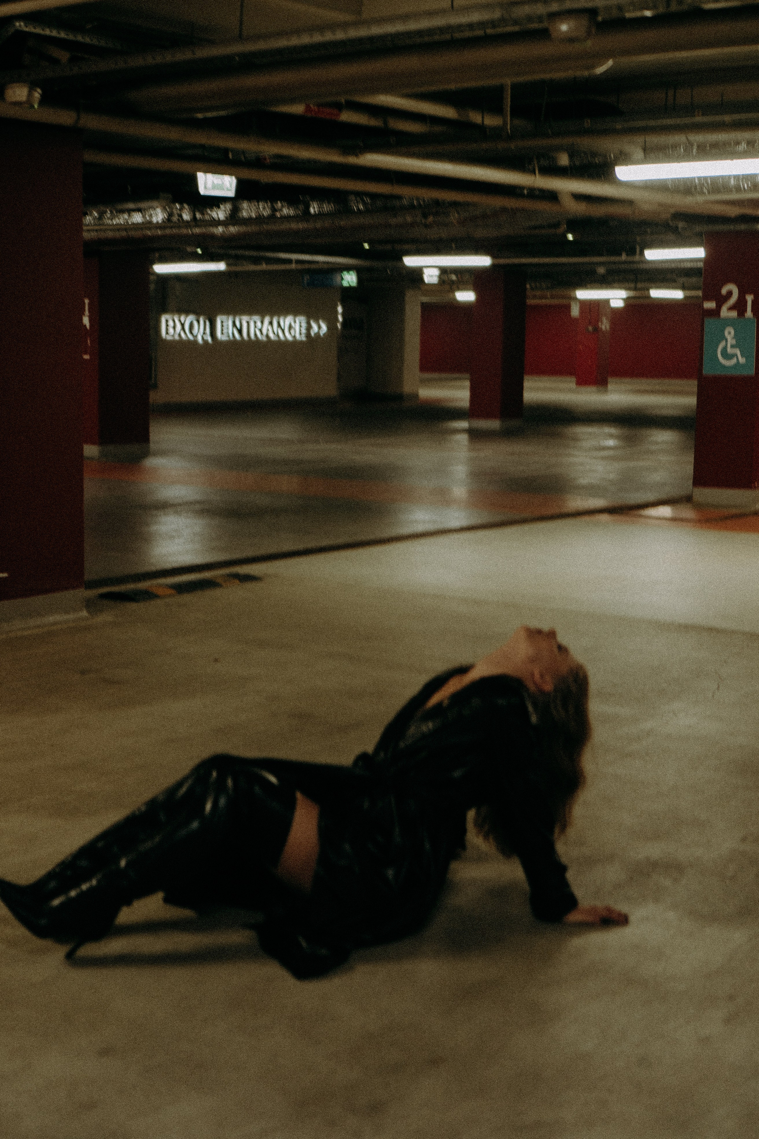 НА ПАРКОВКЕ. Профессиональный фотограф, Санкт-Петербург — Виктория Богомолова