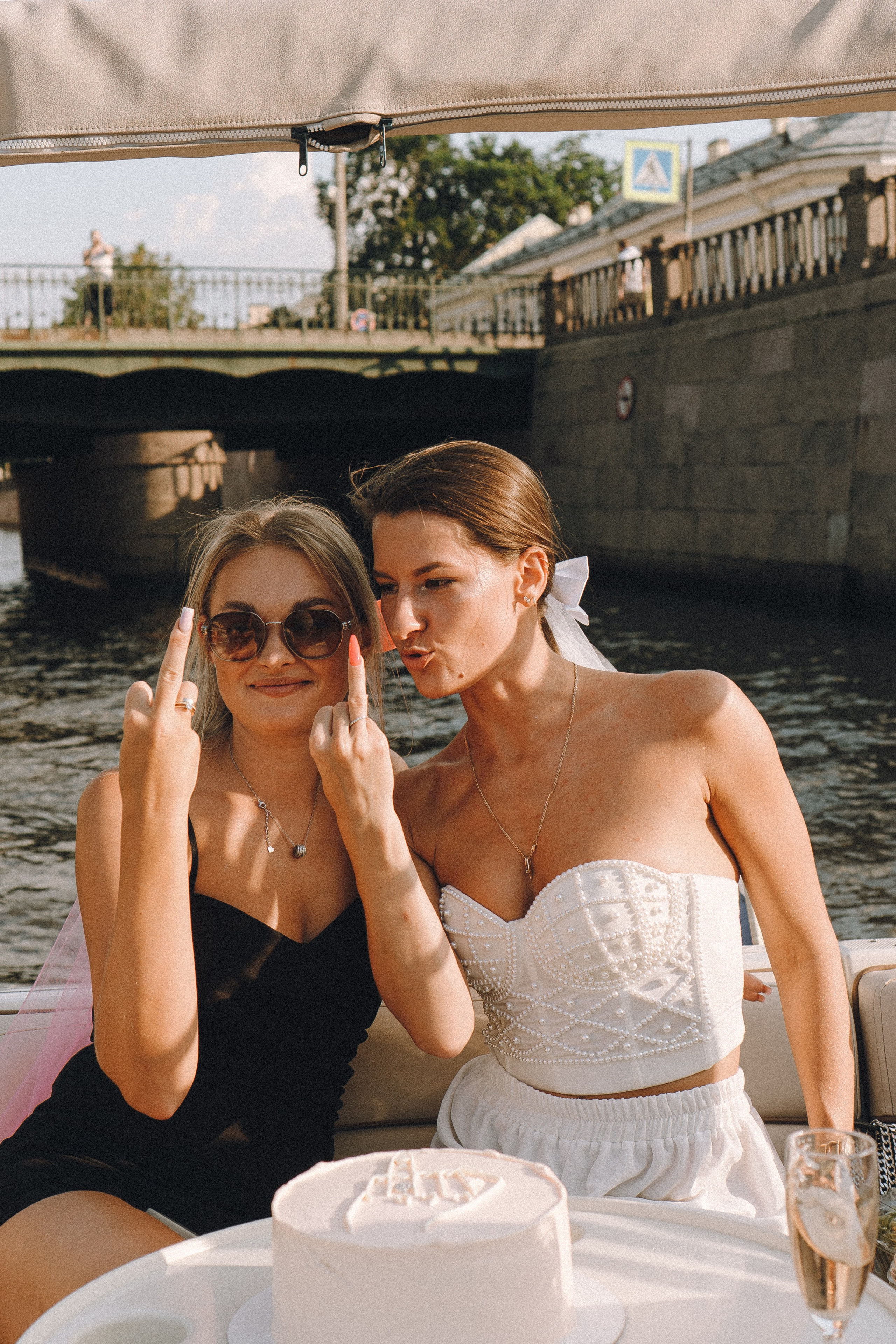 ДЕВИЧНИК НА КАТЕРЕ. Профессиональный фотограф, Санкт-Петербург — Виктория Богомолова