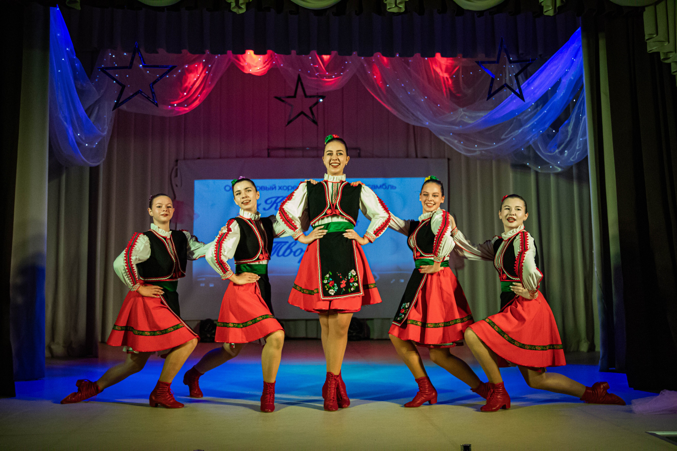 «Конфетти» Юбилейный концерт «Твори Добро». Фотограф Дарья Маташкова