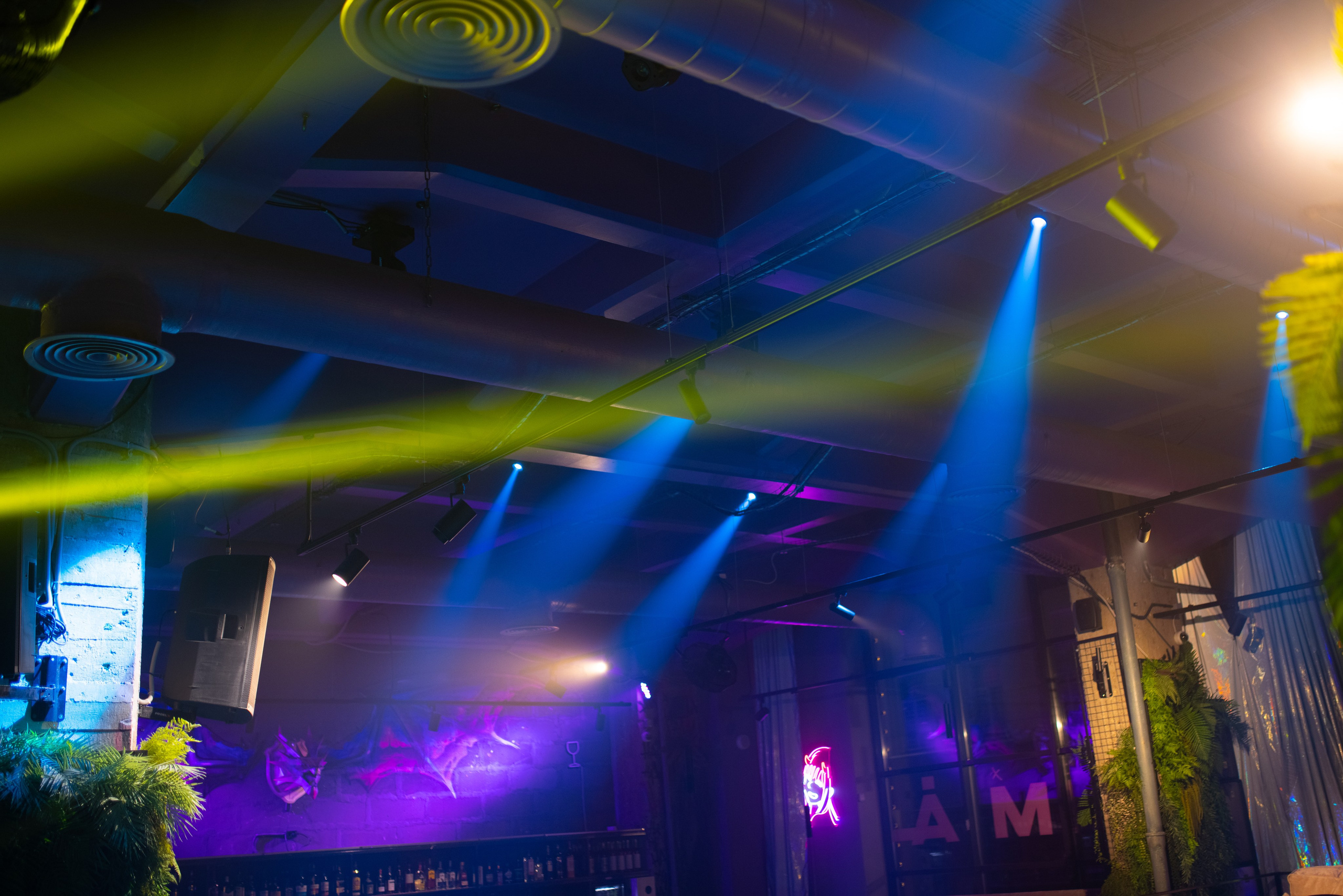 Сильно влюблён. Свадебный и семейный фотограф в Москве Julia Juice