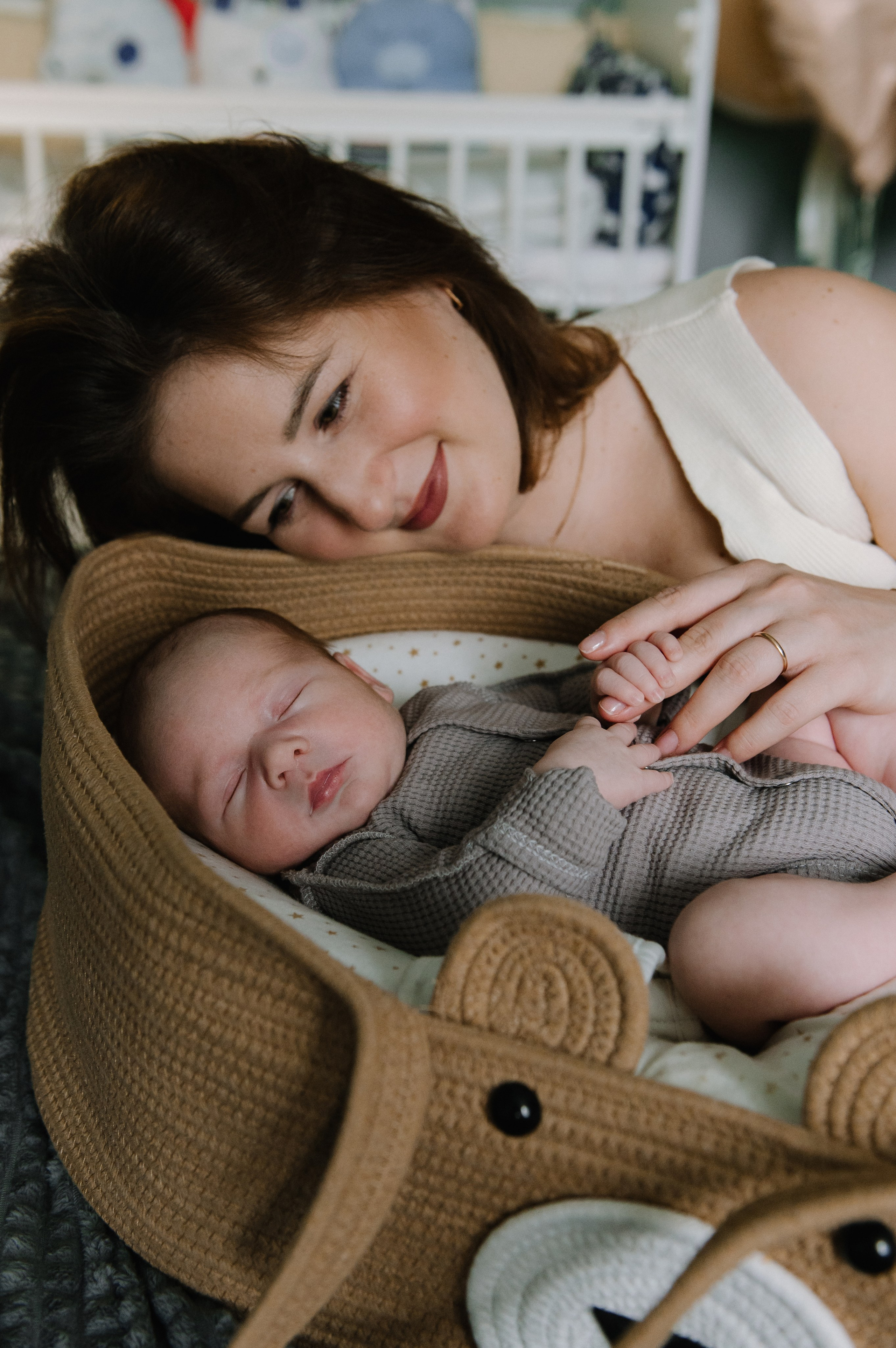 Семейная домашняя фотосессия с новорожденным. Семейный и свадебный фотограф в Москве Татьяна Николаева