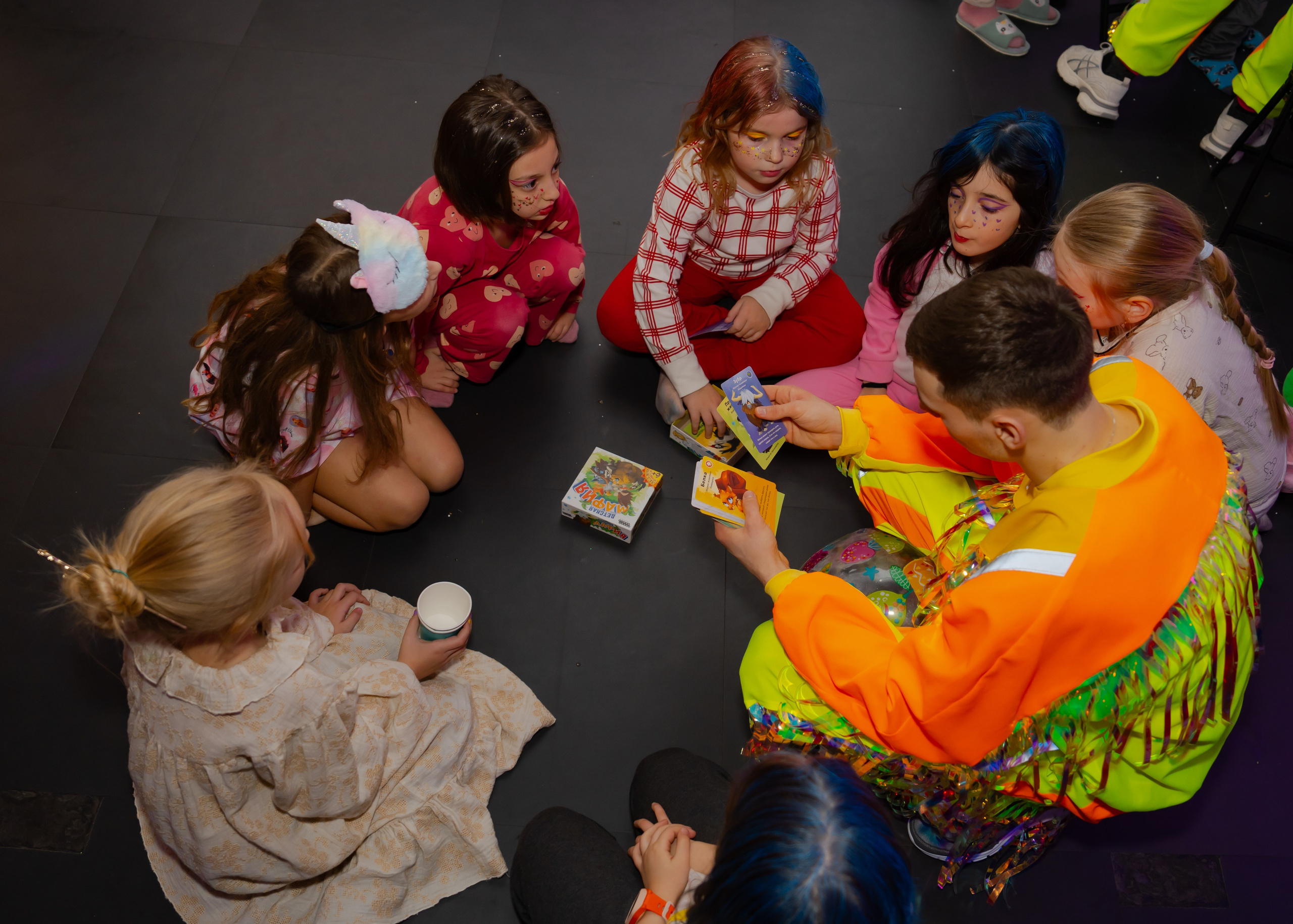 Битва подушками. Крамер Юлиана детский и семейный фотограф