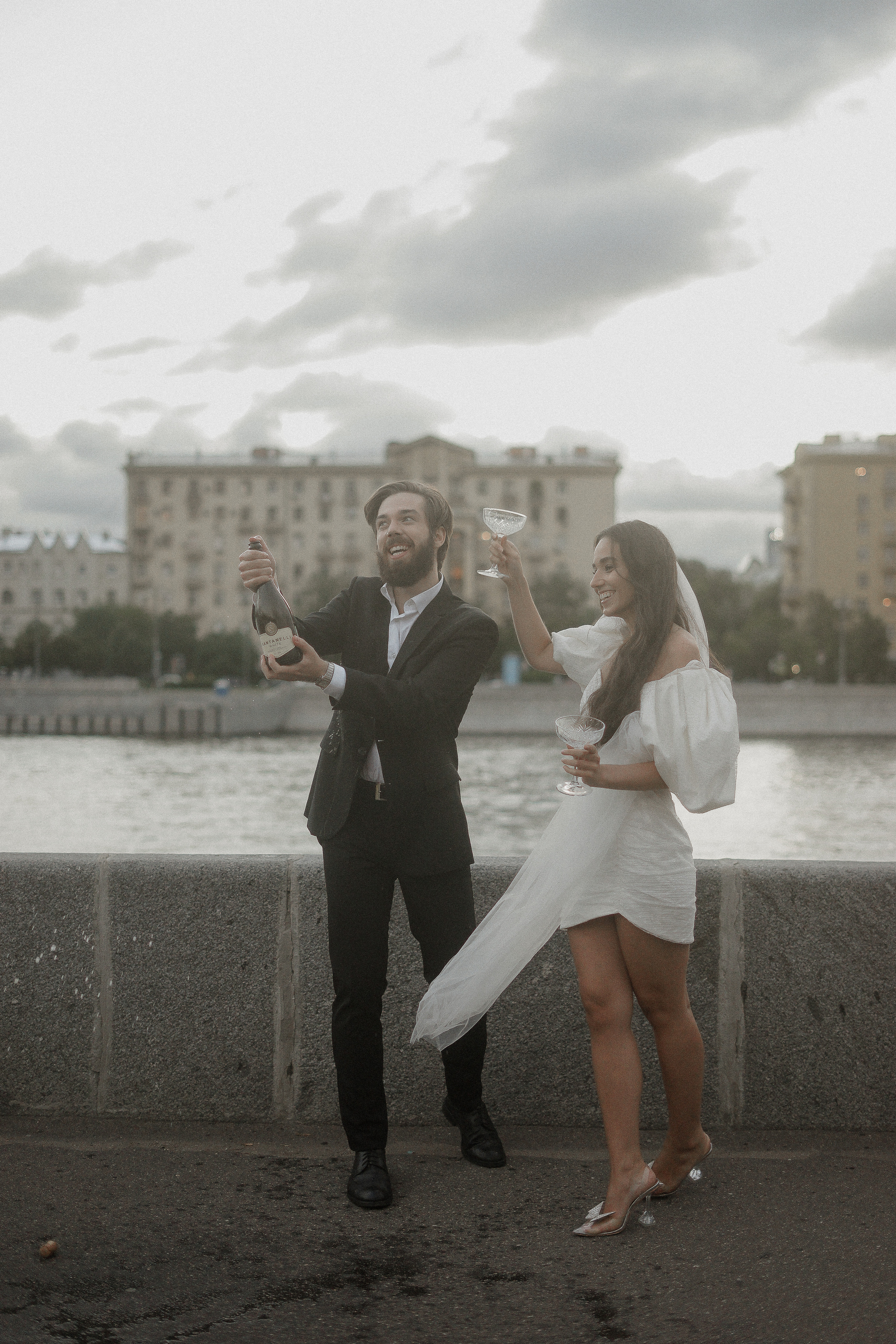 Диана и Марк. Парк Горького. Свадебный фотограф Марина Попова