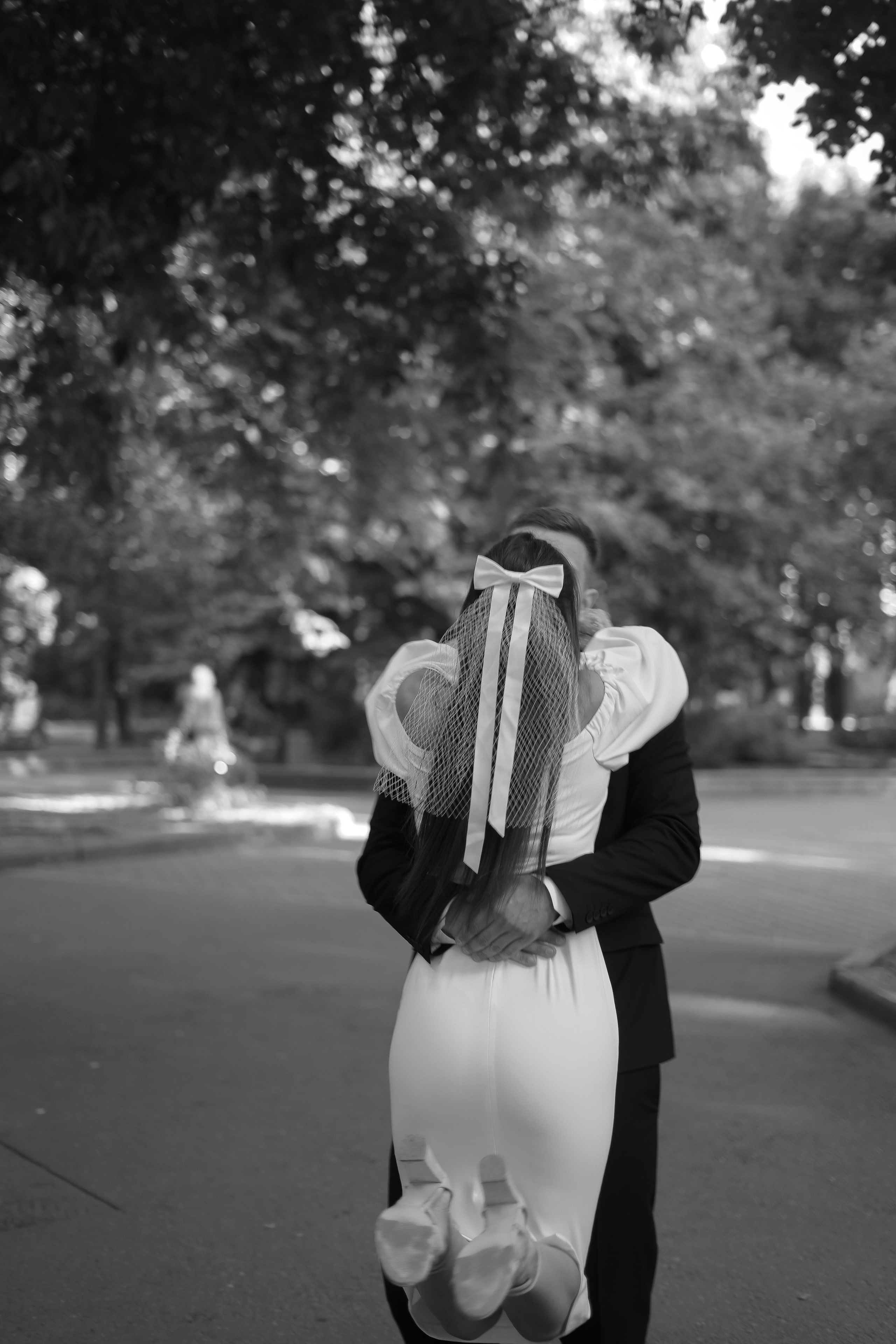 Надежда и Антон. Патриаршие пруды. Свадебный фотограф Марина Попова