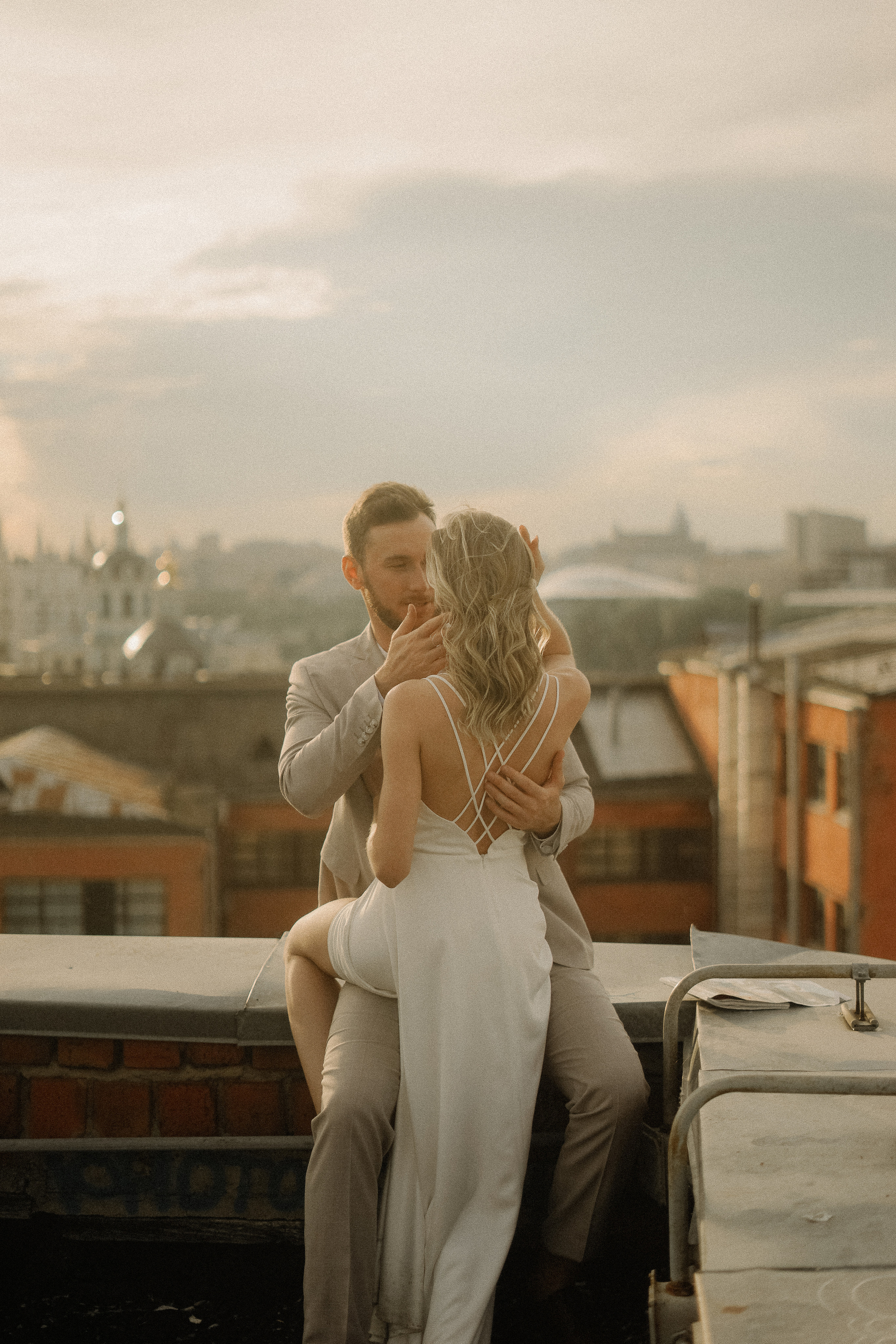 Злата и Илья. Крыша Москвы. Свадебный фотограф Марина Попова