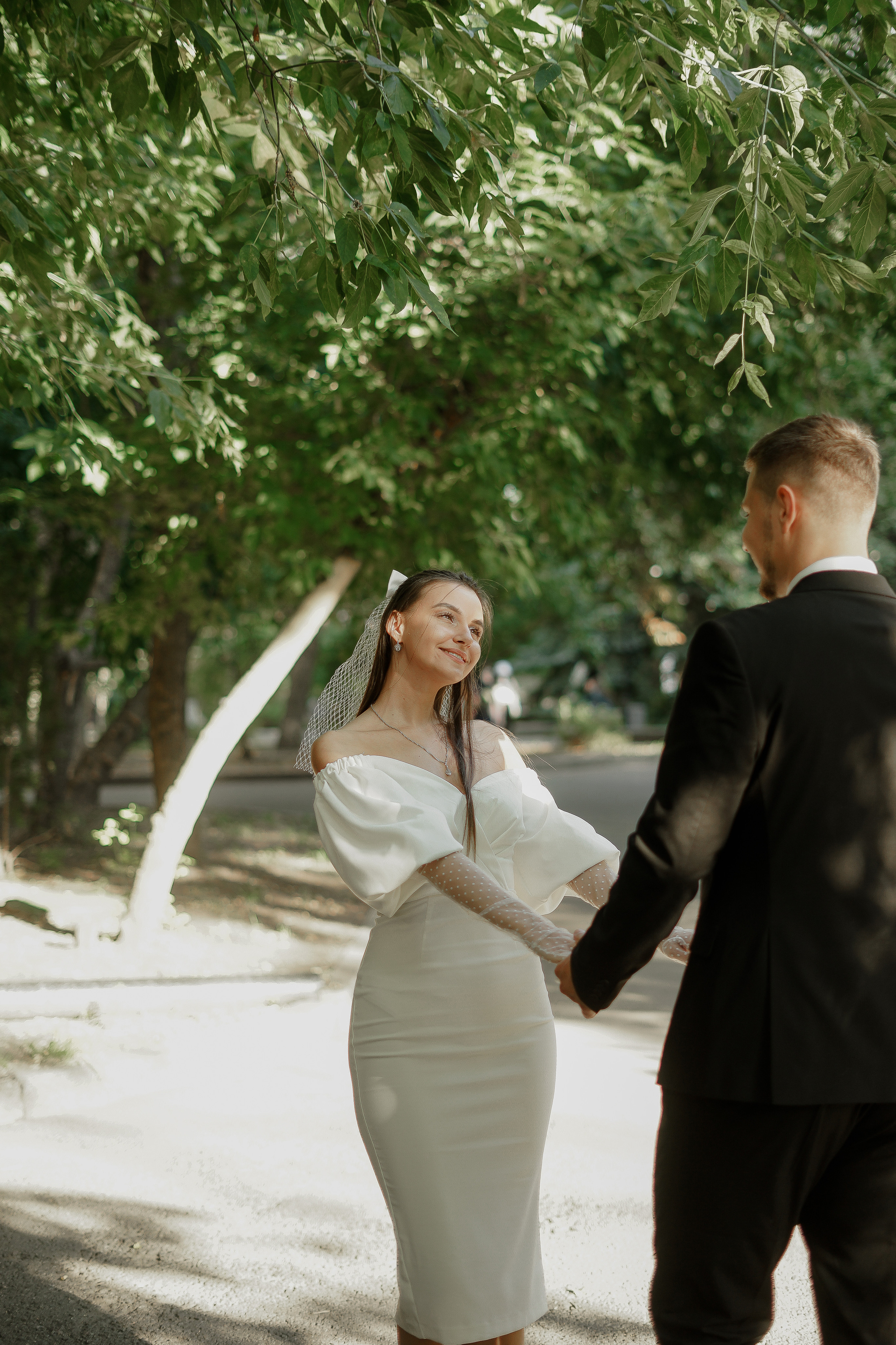 Надежда и Антон. Патриаршие пруды. Свадебный фотограф Марина Попова