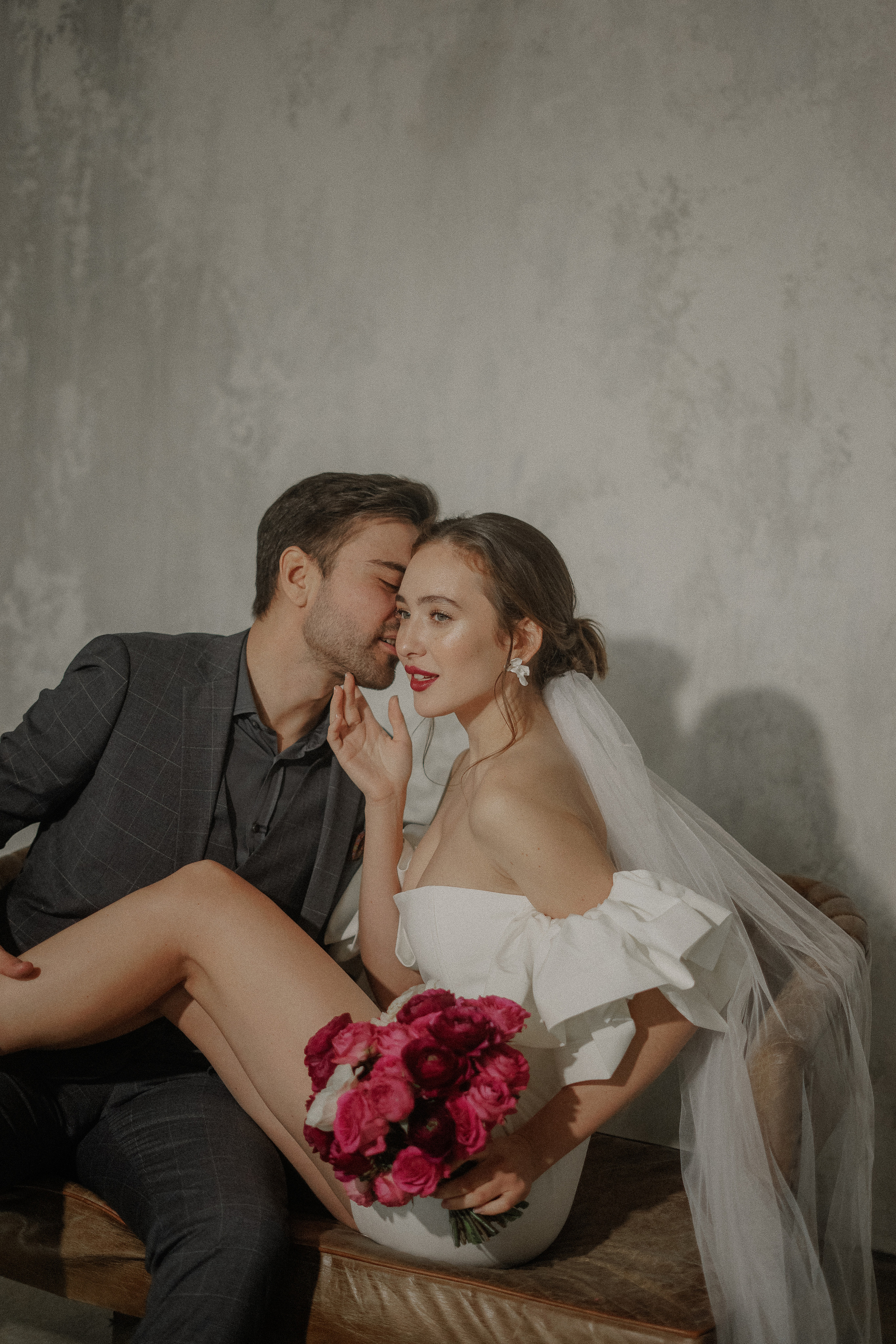 Адель и Руслан. Фотостудия «Москва». Свадебный фотограф Марина Попова