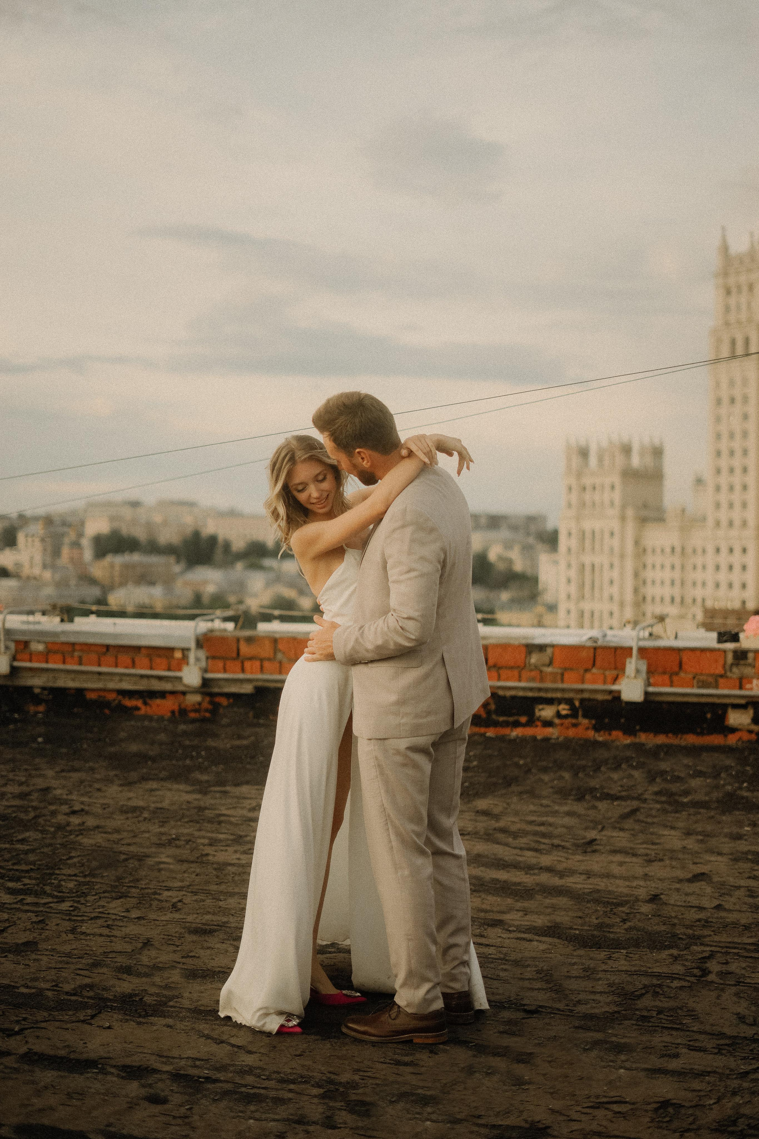 Злата и Илья. Крыша Москвы. Свадебный фотограф Марина Попова