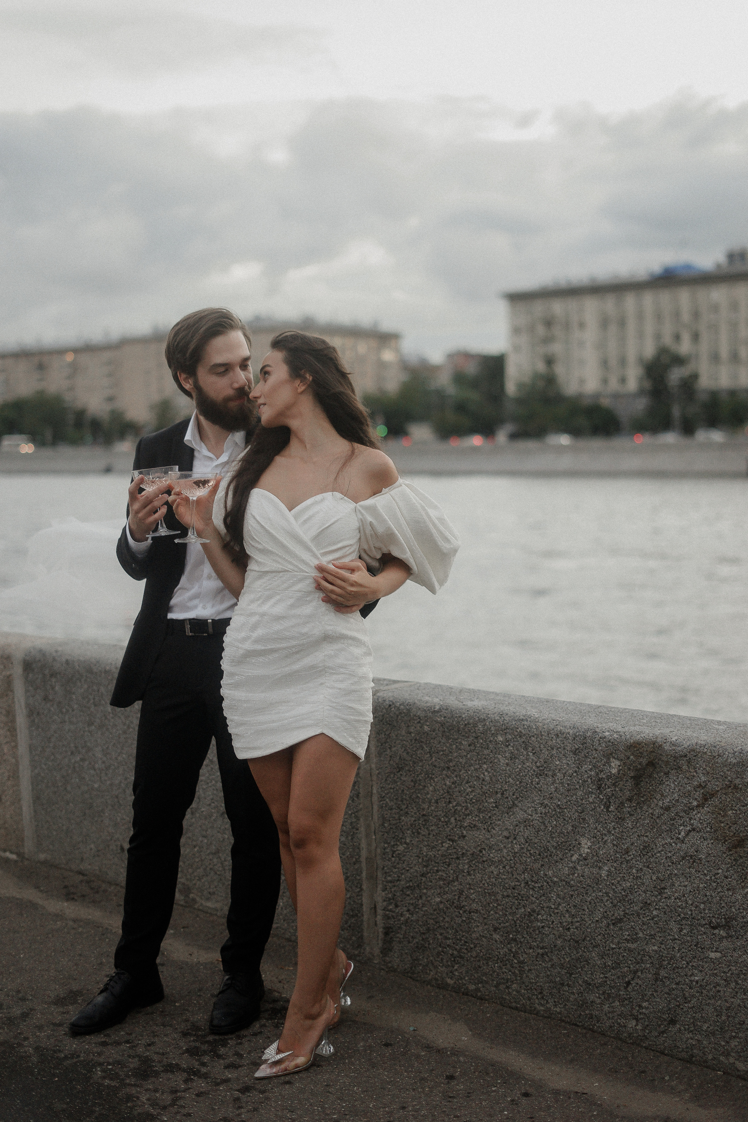 Диана и Марк. Парк Горького. Свадебный фотограф Марина Попова