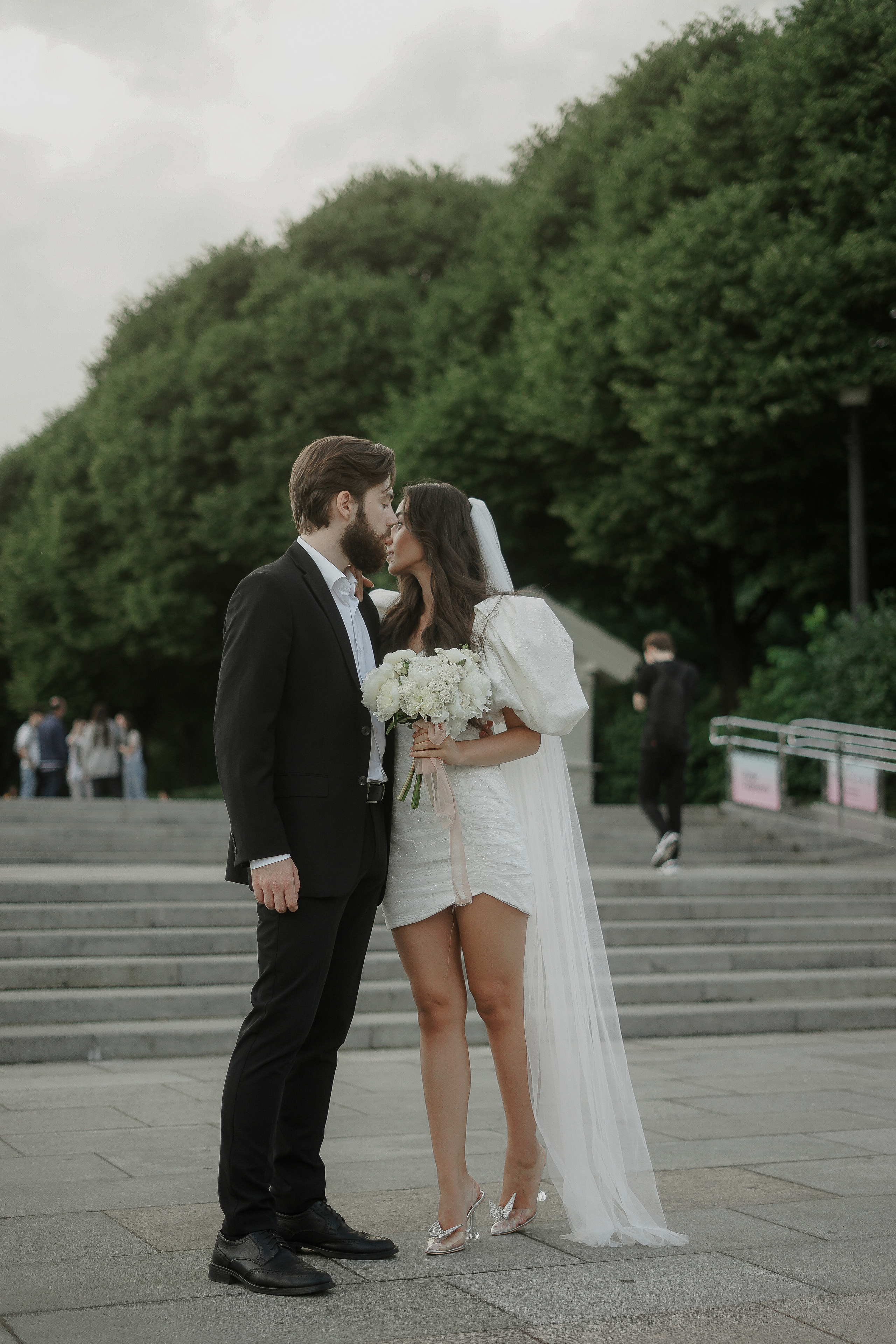 Диана и Марк. Парк Горького. Свадебный фотограф Марина Попова