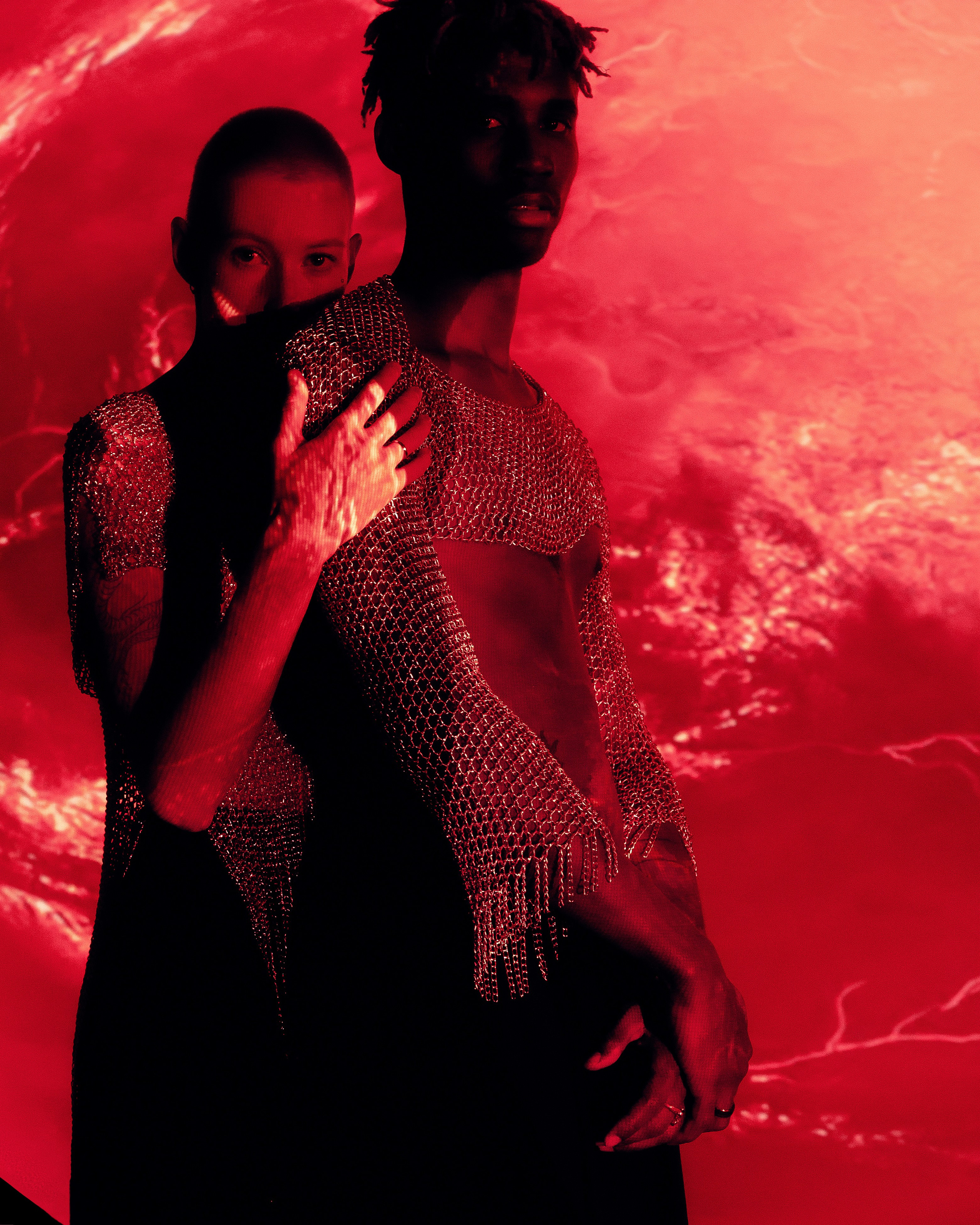 Съёмка для бренда одежды из цепей Nevoda. Фотограф Кристина Берг