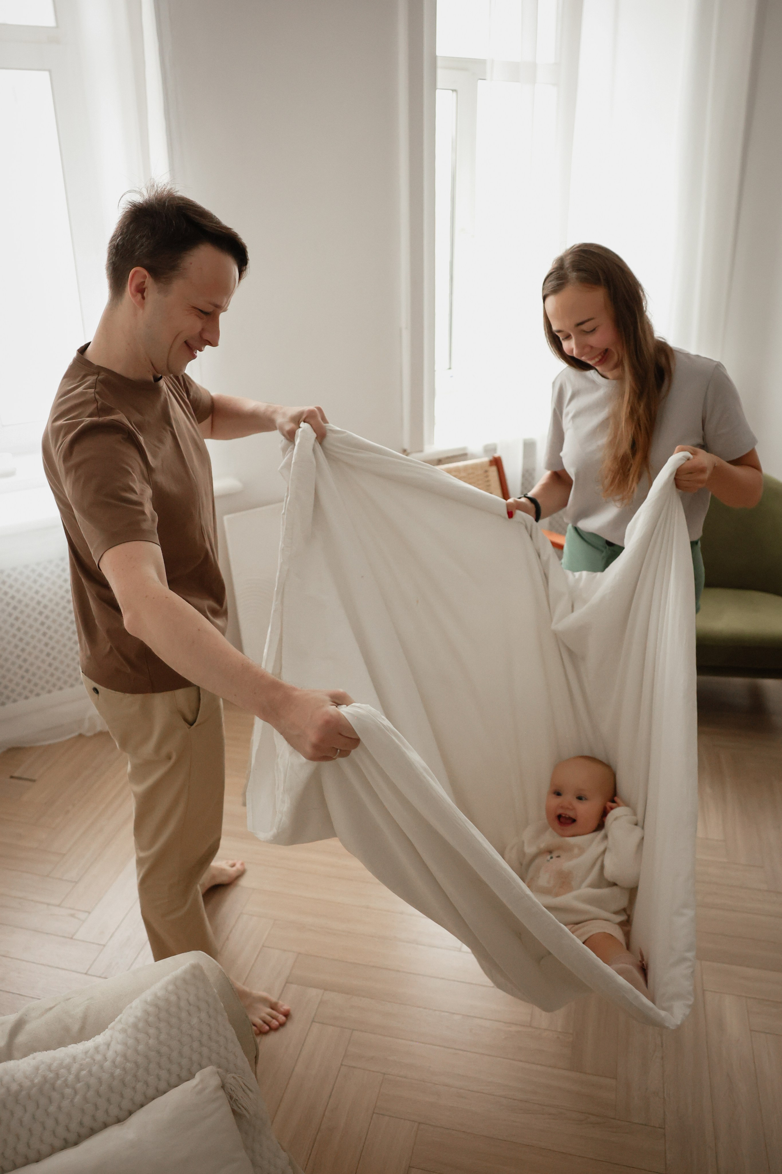 Малышка Ми с родителями. Ваш семейный newborn и lifestyle фотограф в СПБ Наталья Журавлева