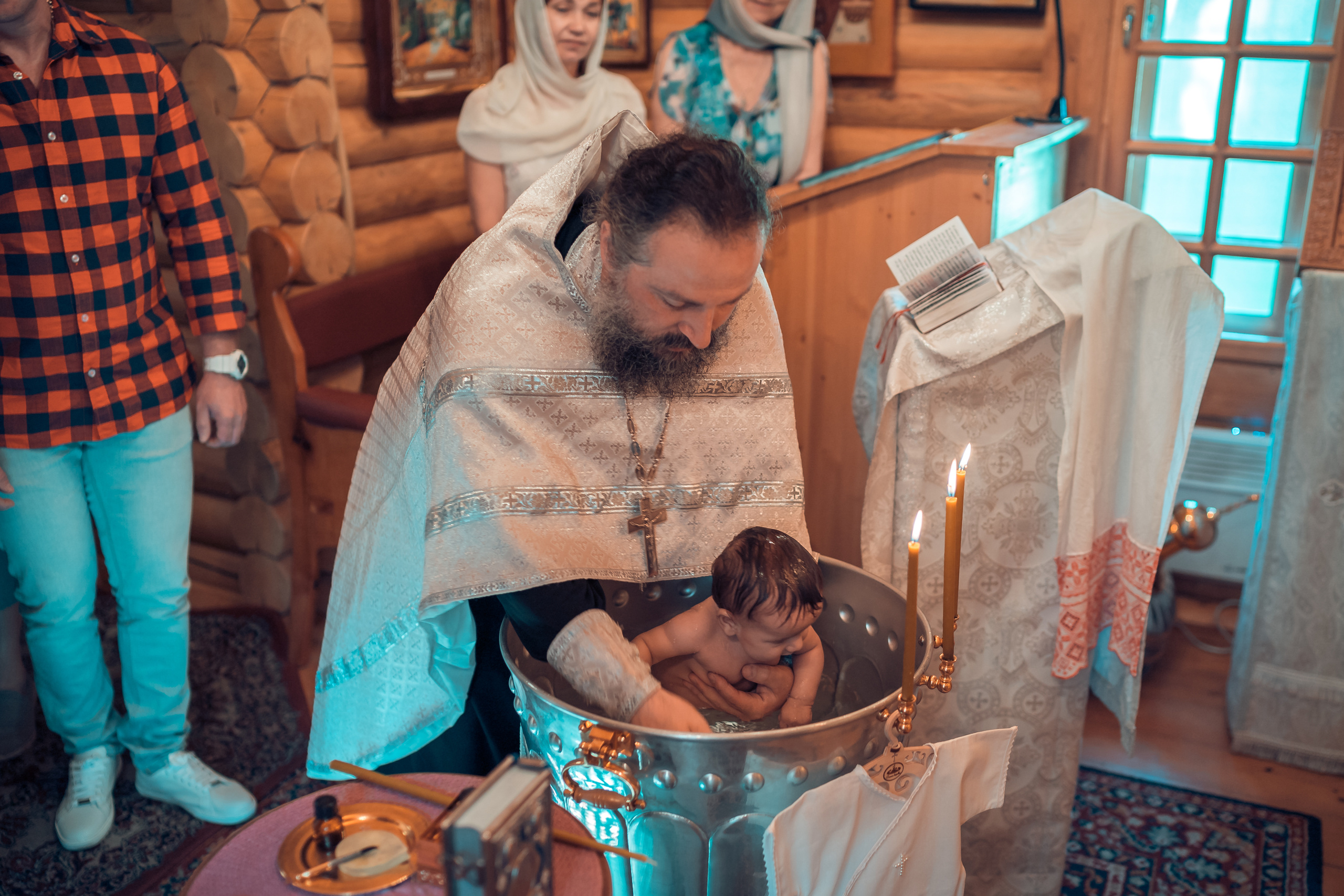 Крещение Дианы Храм Вифлеемских младенцев (Сосны). Фотограф на Крещение и Венчание в Красноярске Рамазанова Юлия