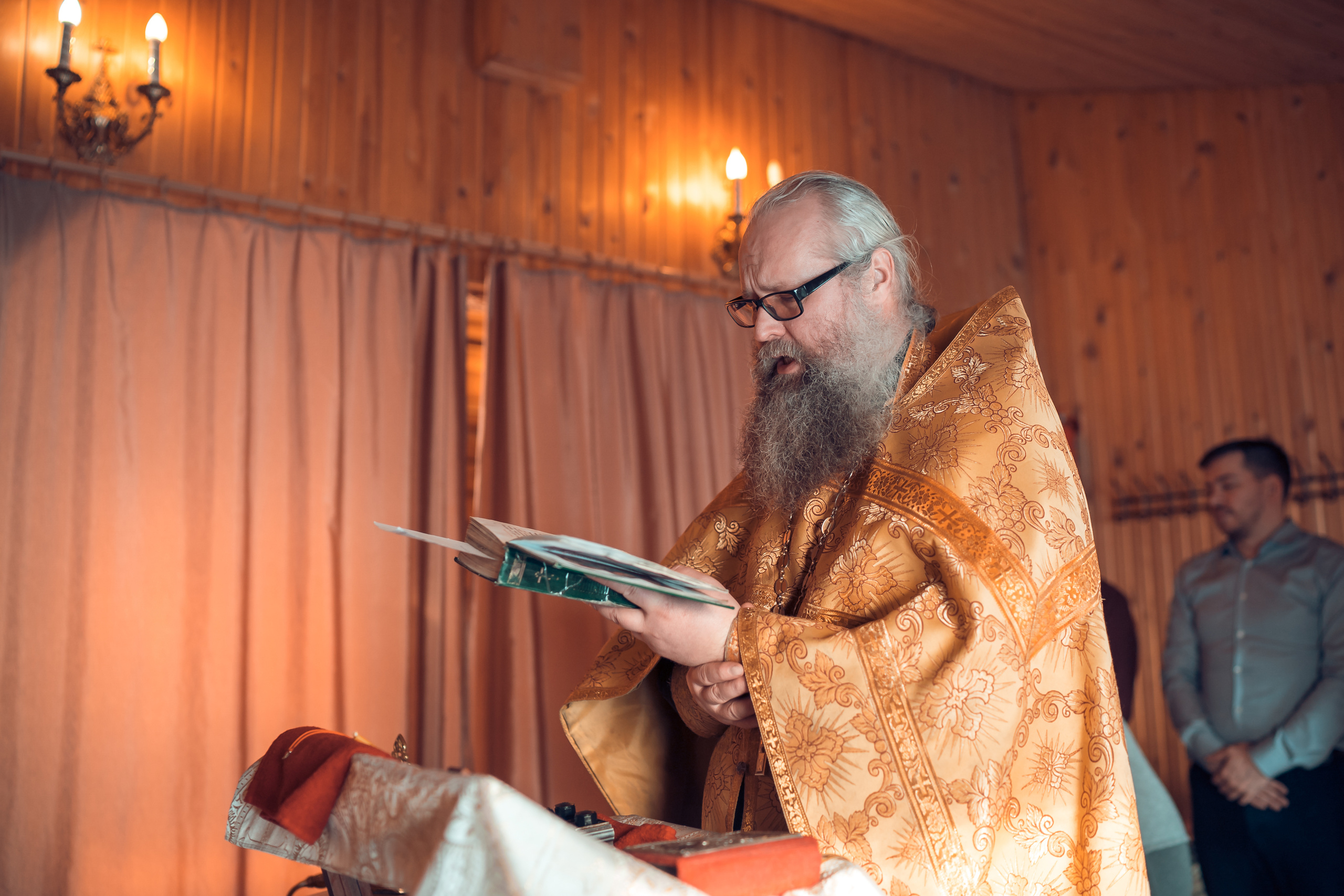 Крещение Адриана Храм Александра Невского. Фотограф на Крещение и Венчание в Красноярске Рамазанова Юлия