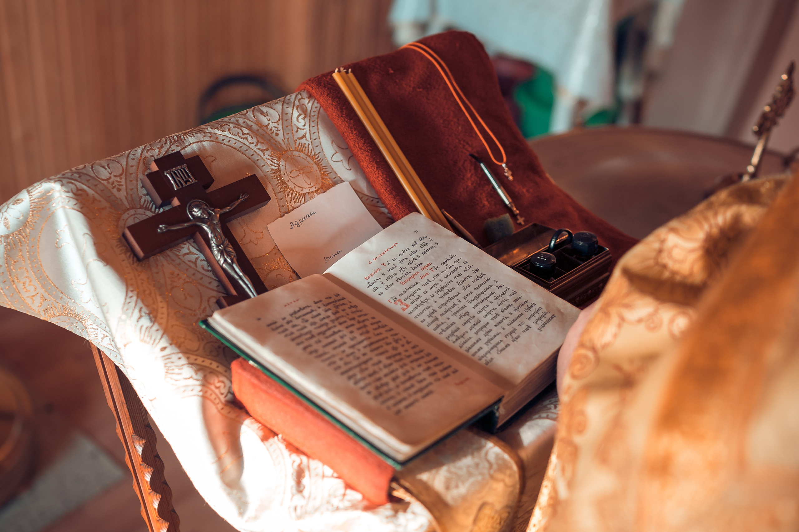 Крещение Адриана Храм Александра Невского. Фотограф на Крещение и Венчание в Красноярске Рамазанова Юлия