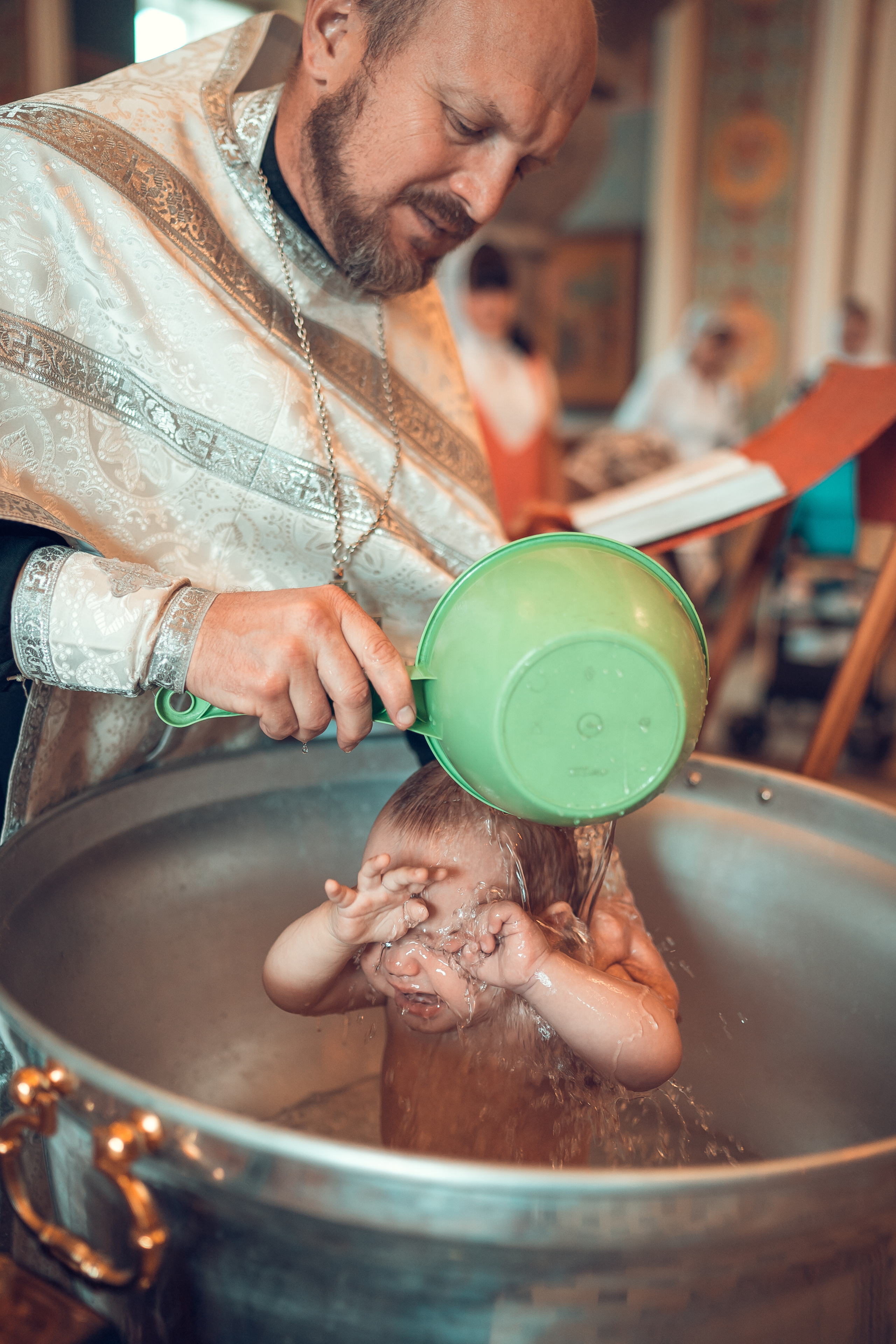 Крещение Кирилла Храм Иоанна Предтечи. Фотограф на Крещение и Венчание в Красноярске Рамазанова Юлия