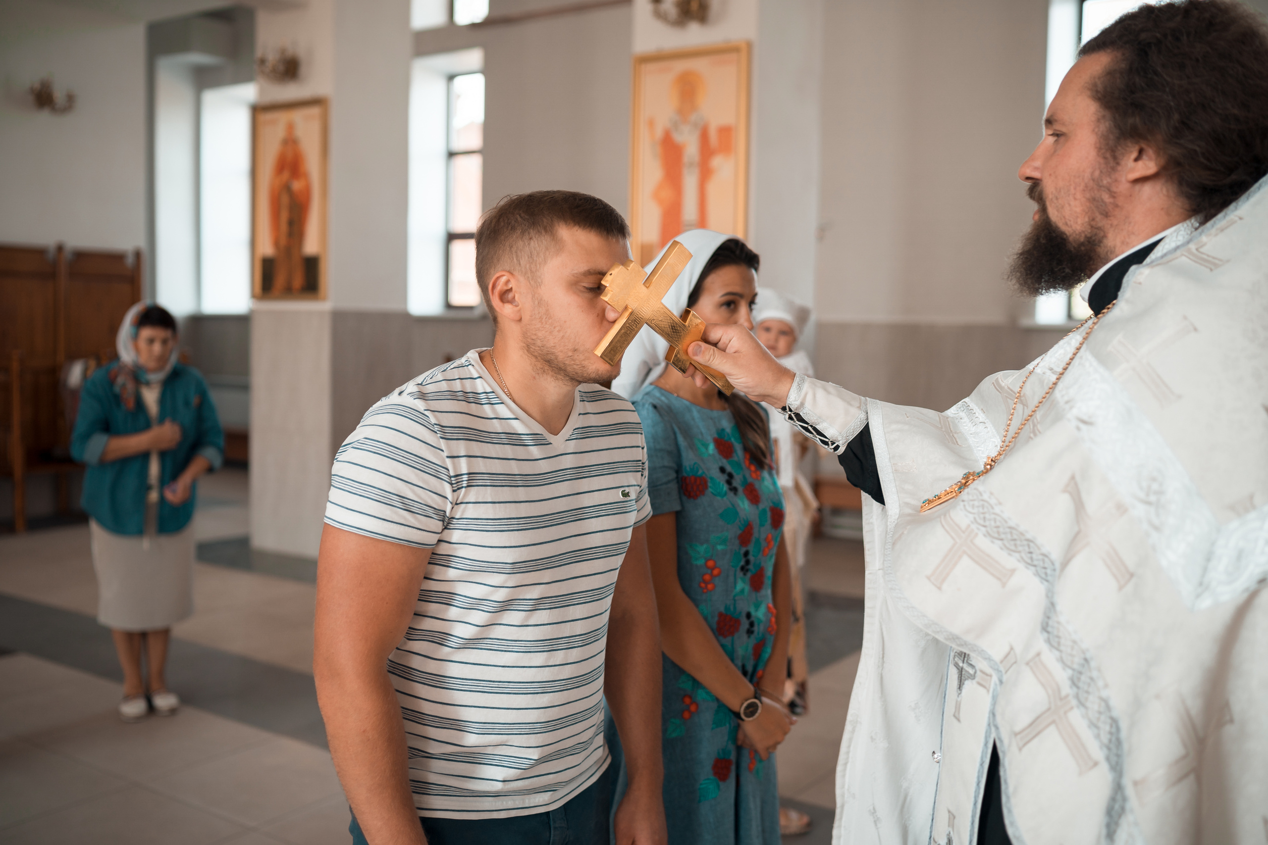 Крещение Александры Храм Святого великомученика Феодора Тирона. Фотограф на Крещение и Венчание в Красноярске Рамазанова Юлия