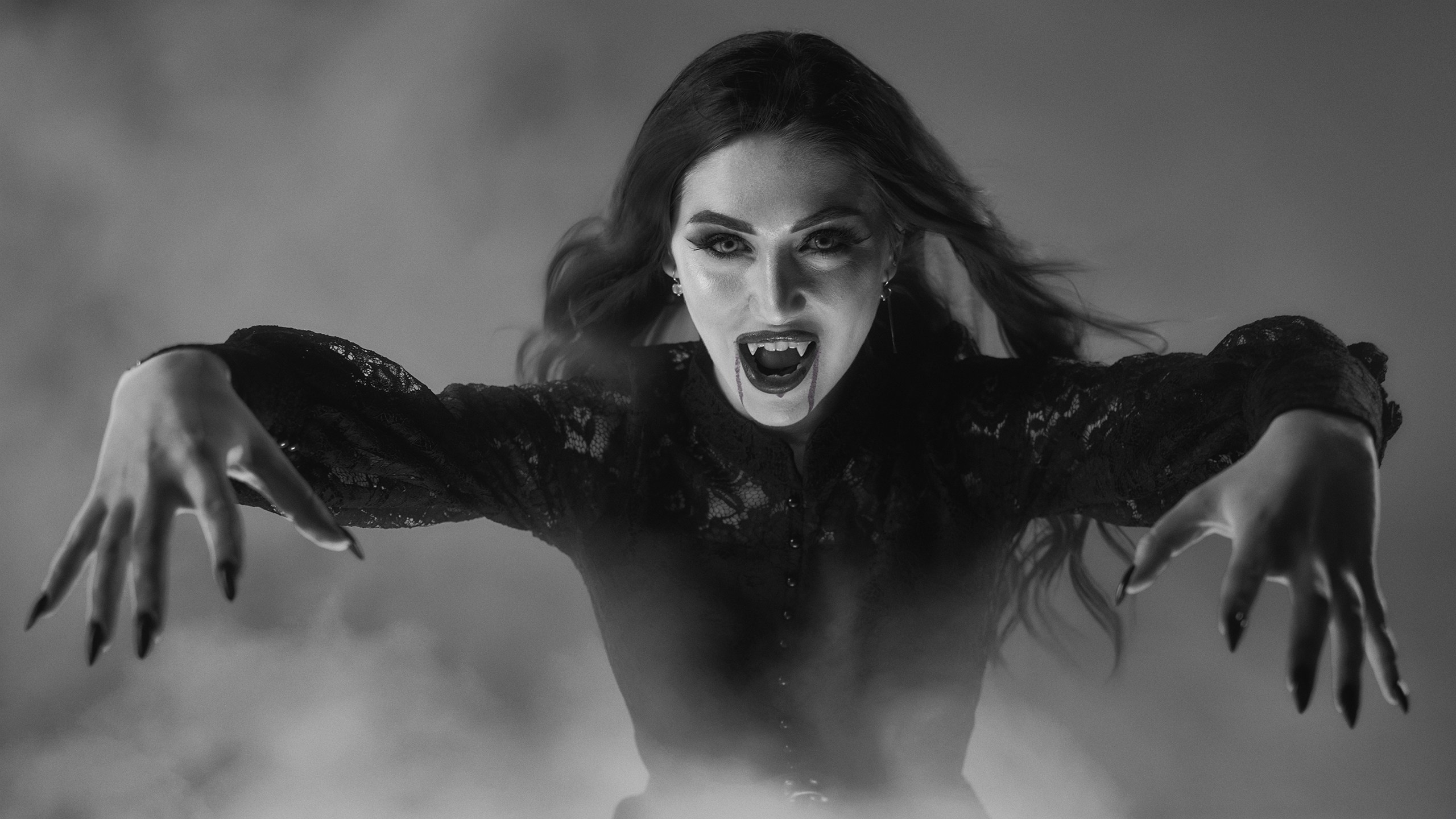 Vampire. Портретный фотограф в Саратове Александр Шаров