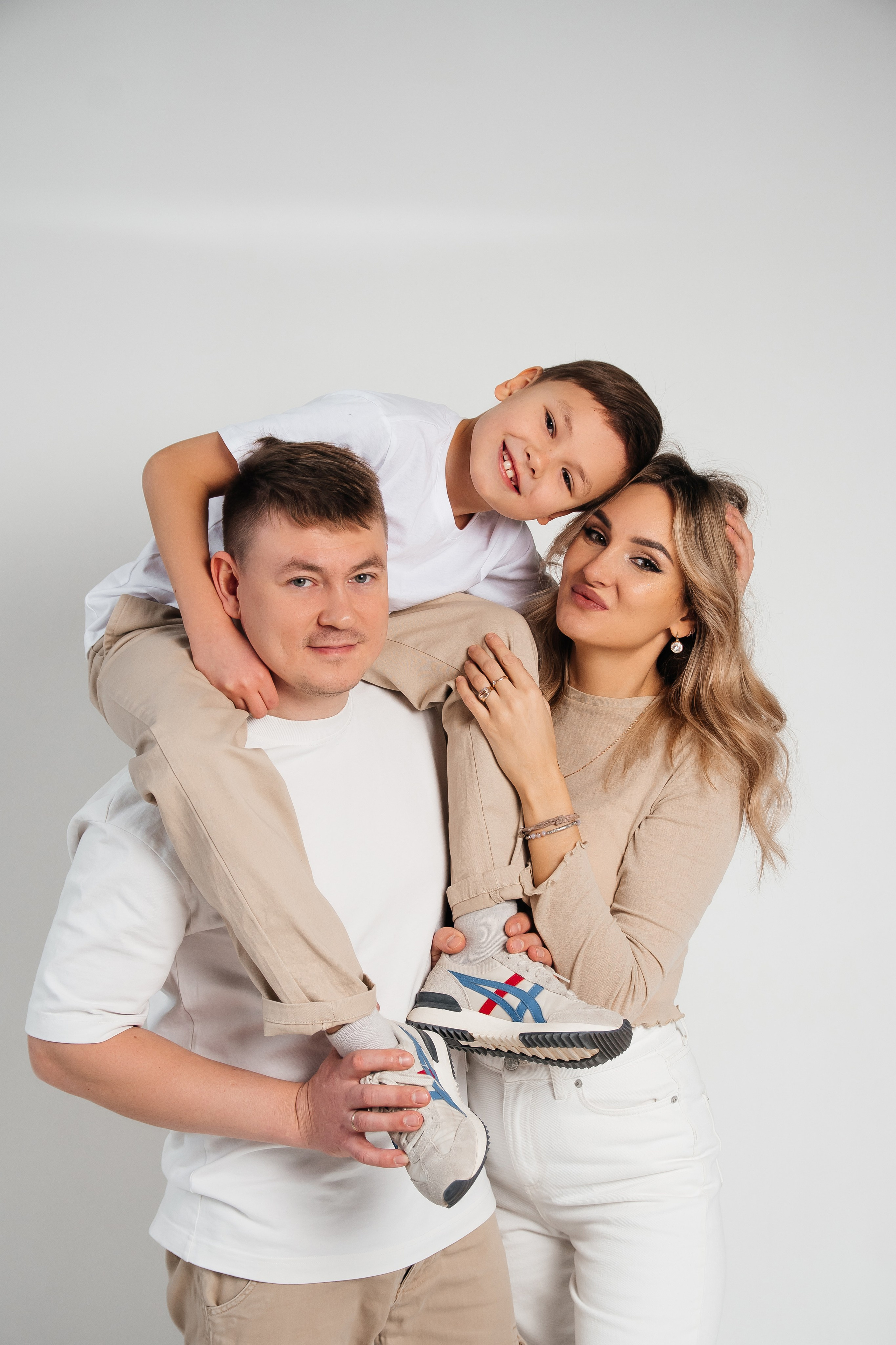 Кирилл, Надя и Артём. Свадебный, женский и семейный фотограф в Уфе Анастасия Игнатьева