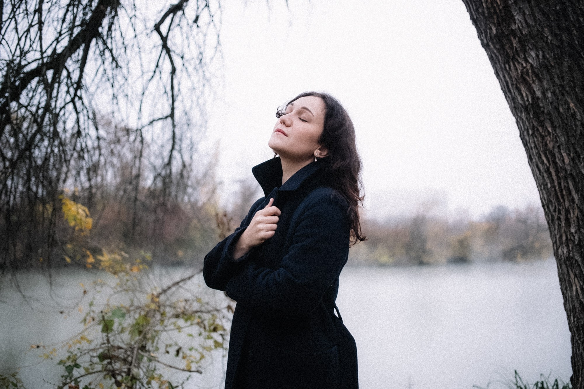 Съёмка актрисы театра Маши Ступченко. Репортажный, промышленный и маркетплейс-фотограф Дмитрий Чернат