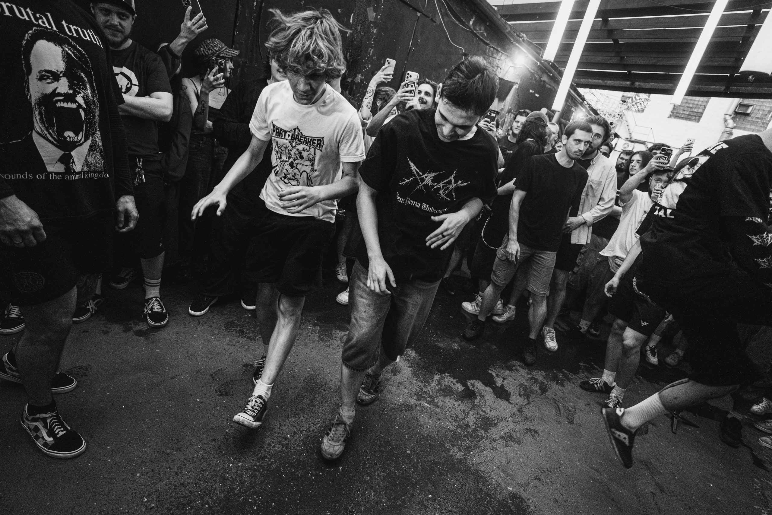 /brainrot/, ://Sign_off, PARTYBREAKER, WLVS 13.06.2026 в Смене. Репортажный фотограф в Москве Legiodot