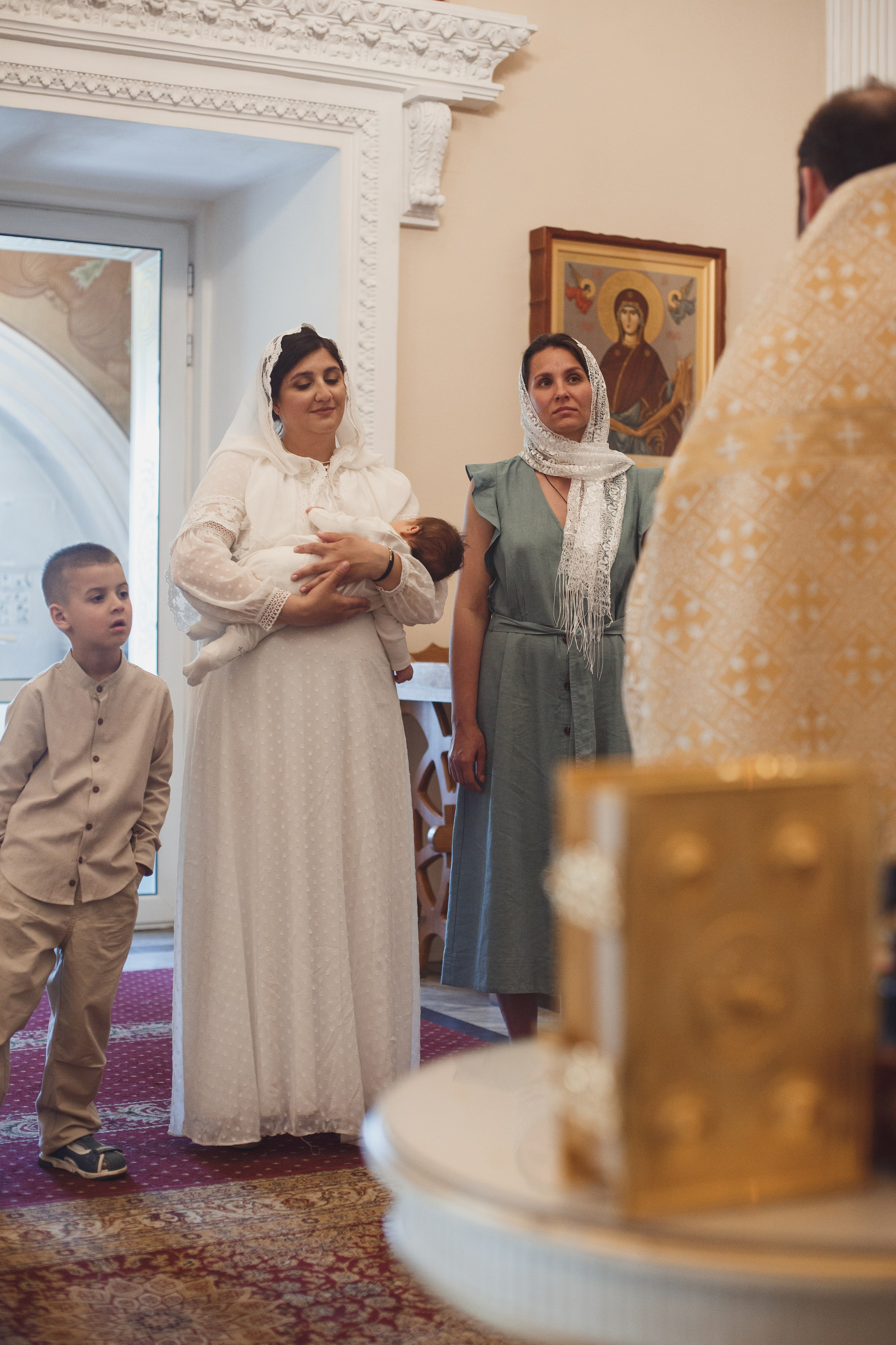 Фотосъёмка таинства крещения в Белгороде. Свадебный и контент фотограф в Белгороде Ярослав Гаврилейченко