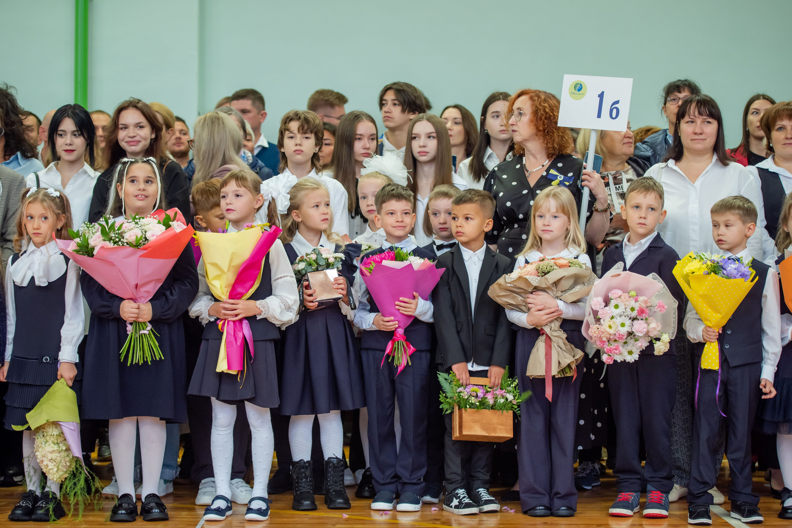 1 сентября «Новая школа». Выпускные альбомы в Севастополе, Крыму и Екатеринбурге