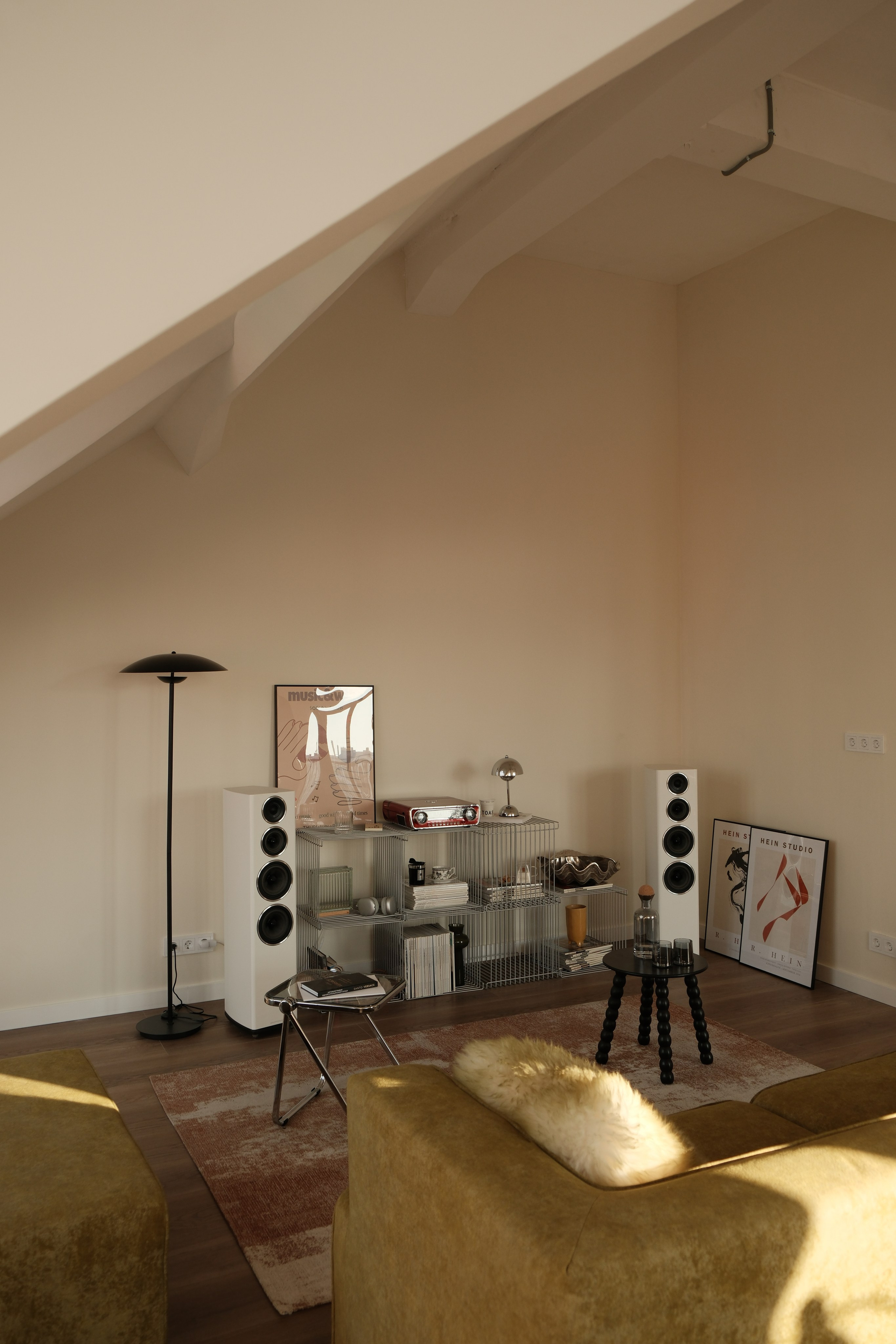 Интерьер Мансарда. Фотостудия Jam