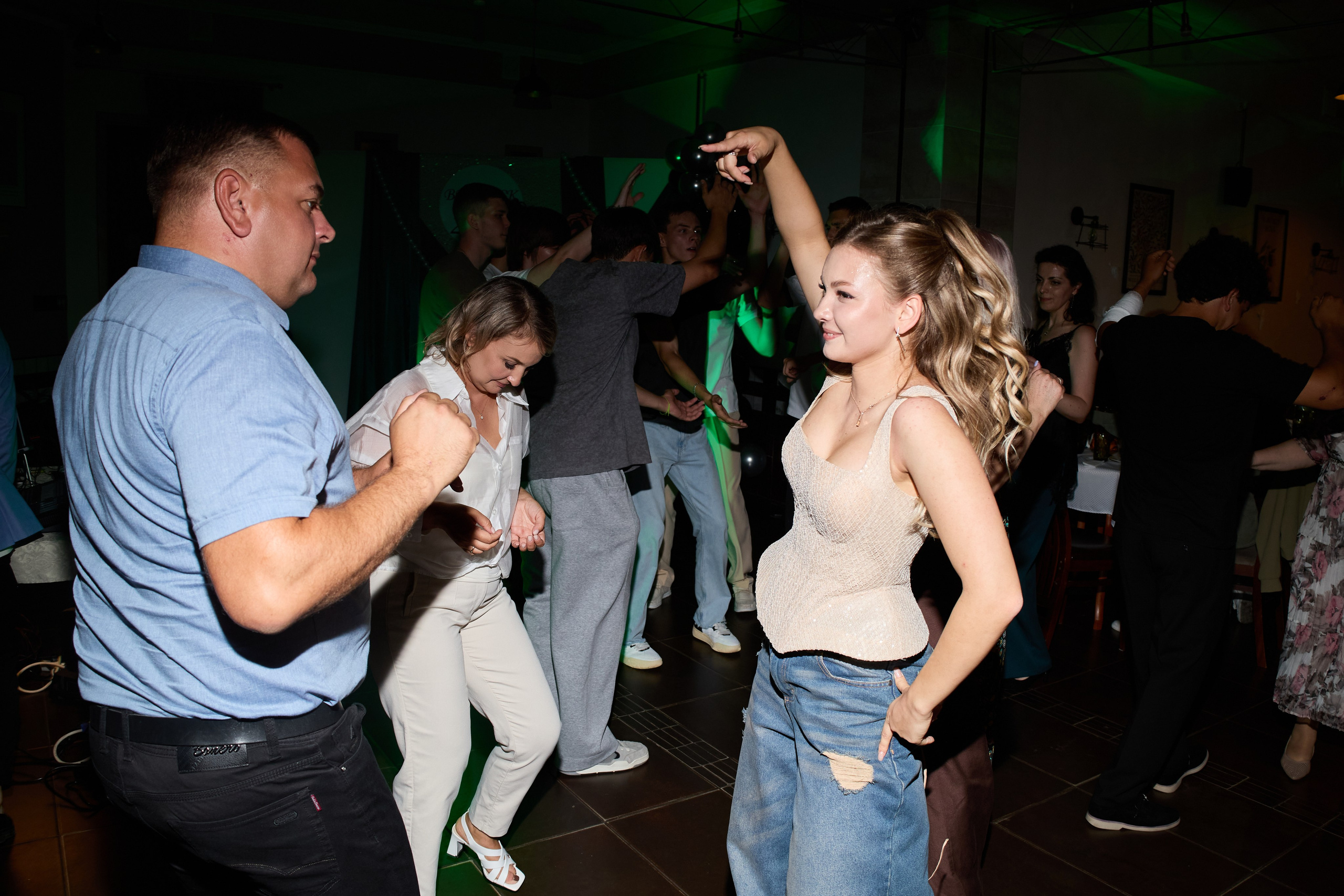Выпускной 11 класс. Фотограф Лысенко Полина