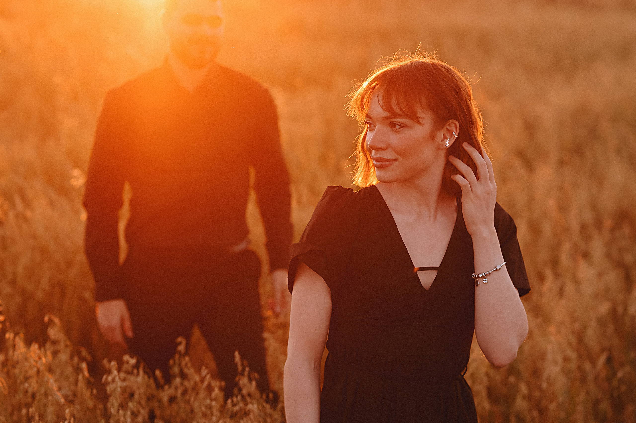 Поле. Семейный фотограф Тюмень, фотограф на роды Салмина Мария