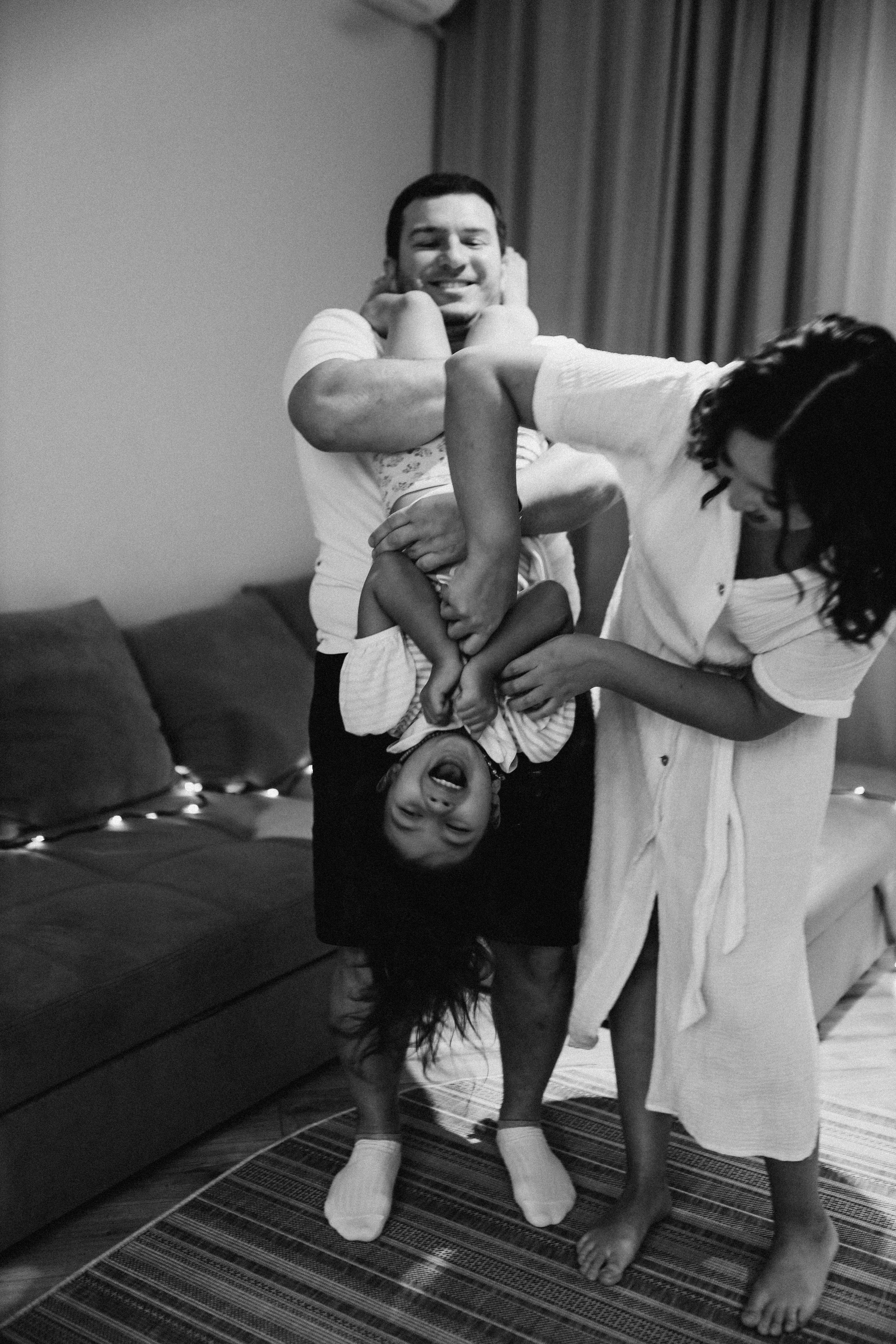 ЧБ. Фотограф в Жезказгане. Графический дизайнер