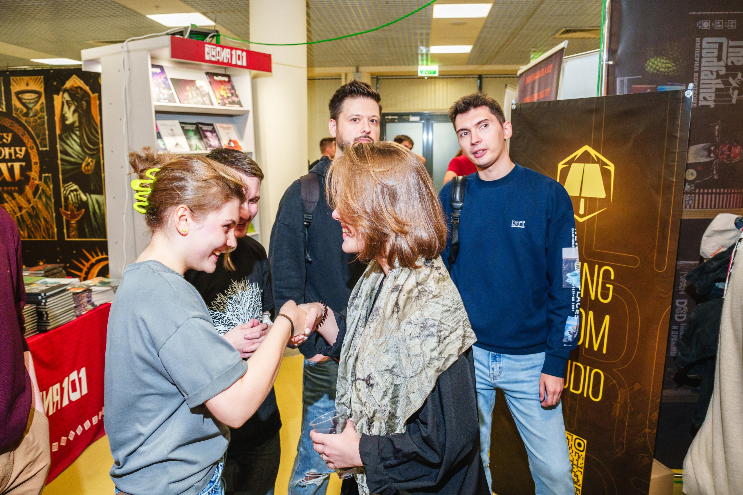 Living room studio. Ролекон 24. Великолепный фотограф Александр Захарченко