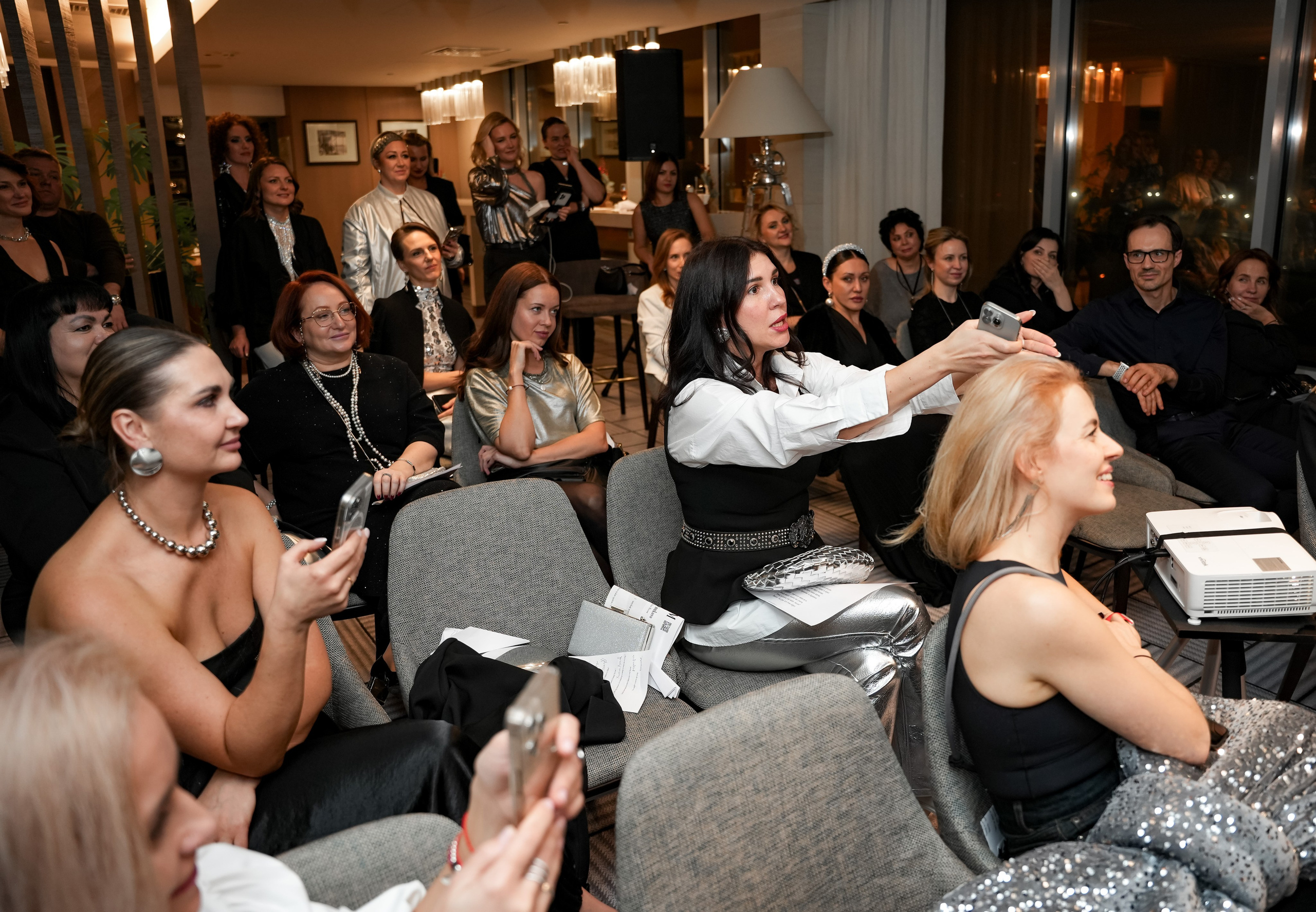 TINAoTEAM: конференция VII. Портретный и репортажный фотограф в Москве Разуменко Роман