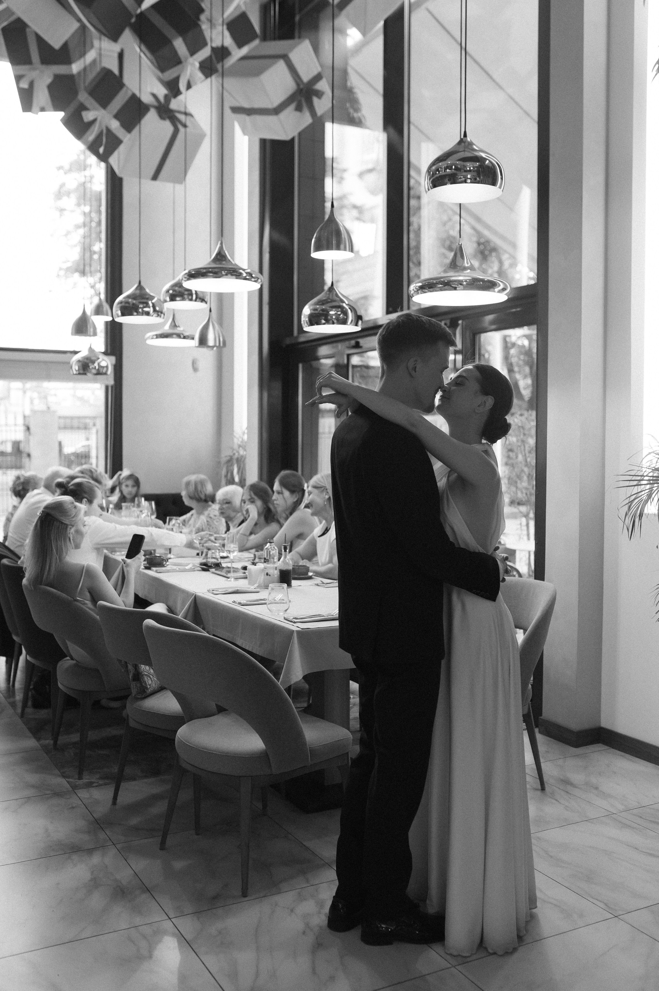 Элегантный рок-н-ролл. Свадебный фотограф в Москве Юлия Лисой