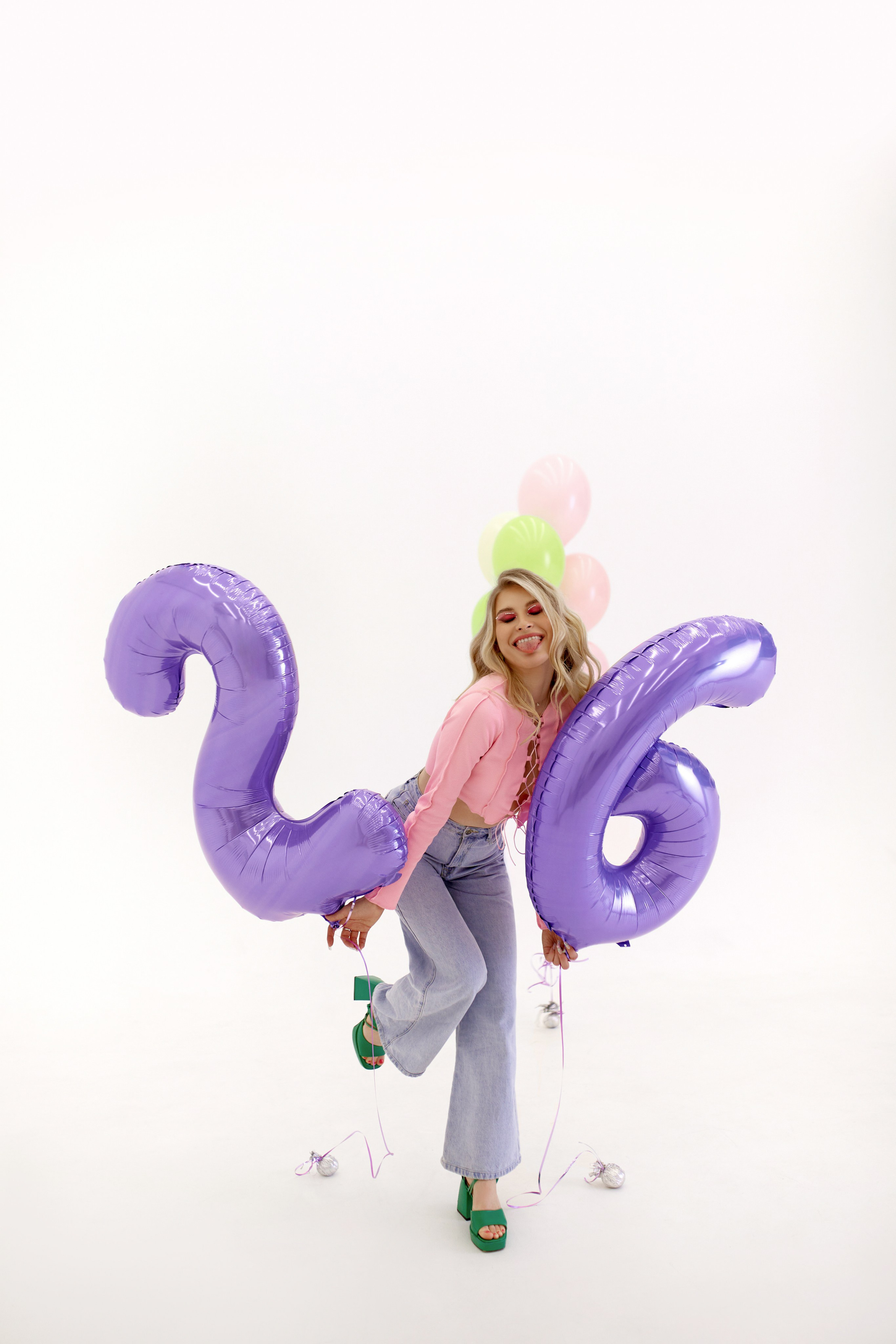 Фотосессия ко дню рождения. Сестры Карабаза. Фотографы и ретушеры в Москве и Санкт-Петербурге