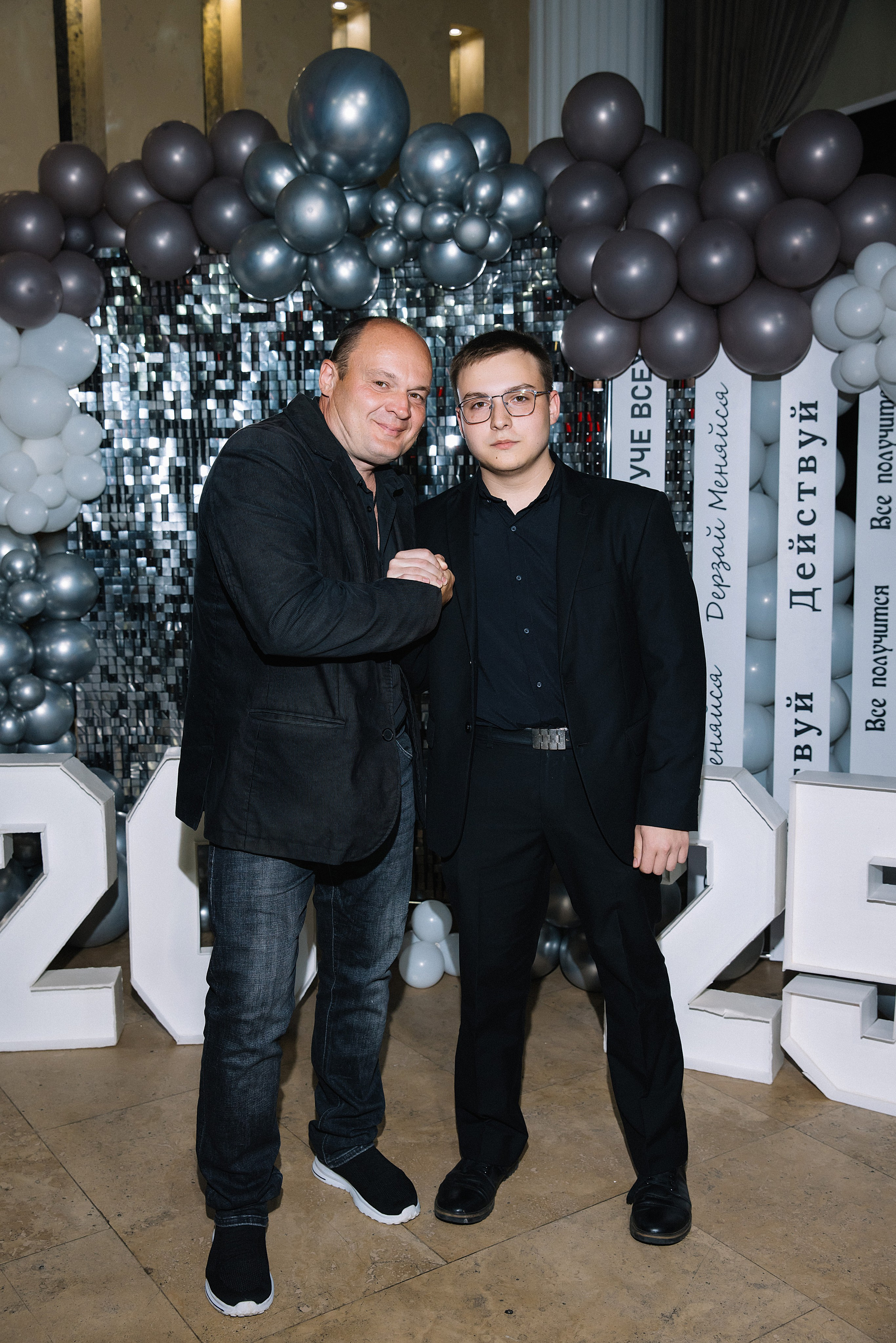 11 класс Гимназия 82. Фотограф и Видеограф в Краснодаре Юлия Солодченко