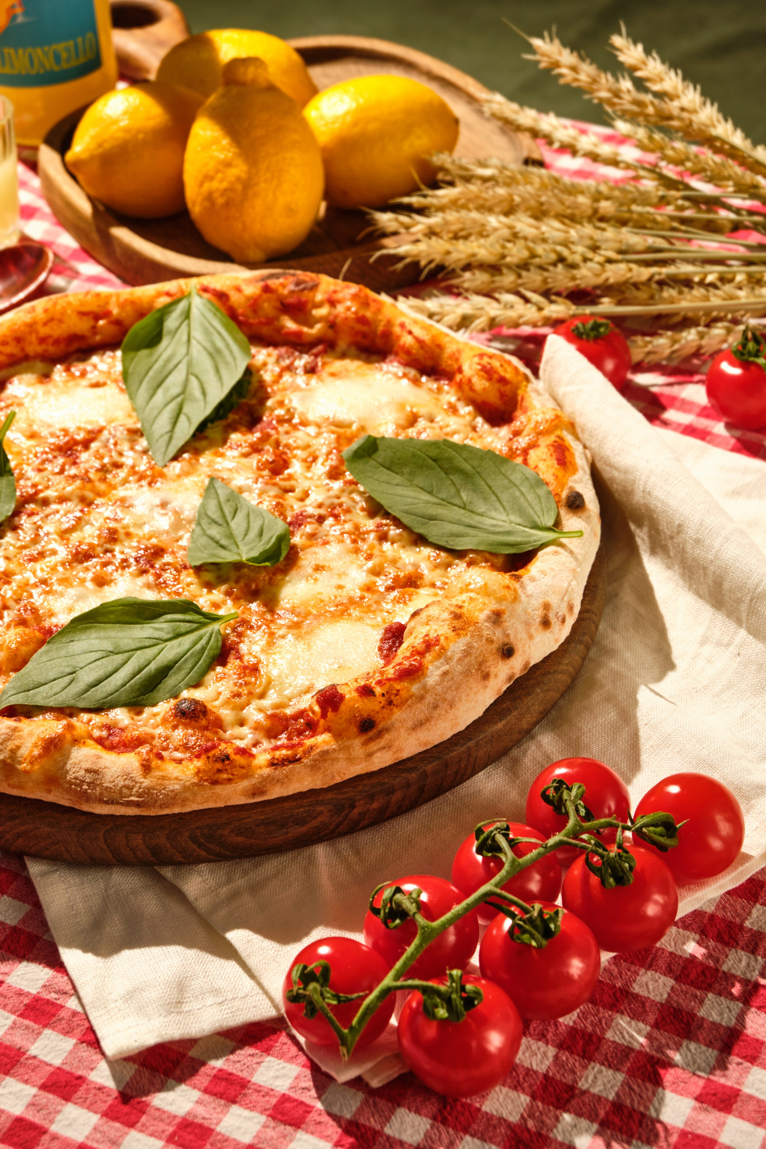 Food Photography of Pizza for Delivery | Photographer for Italian Restaurant Tbilisi. Commercial Photographer Tbilisi | Food & Product Photography | Vitaly Gorbachev